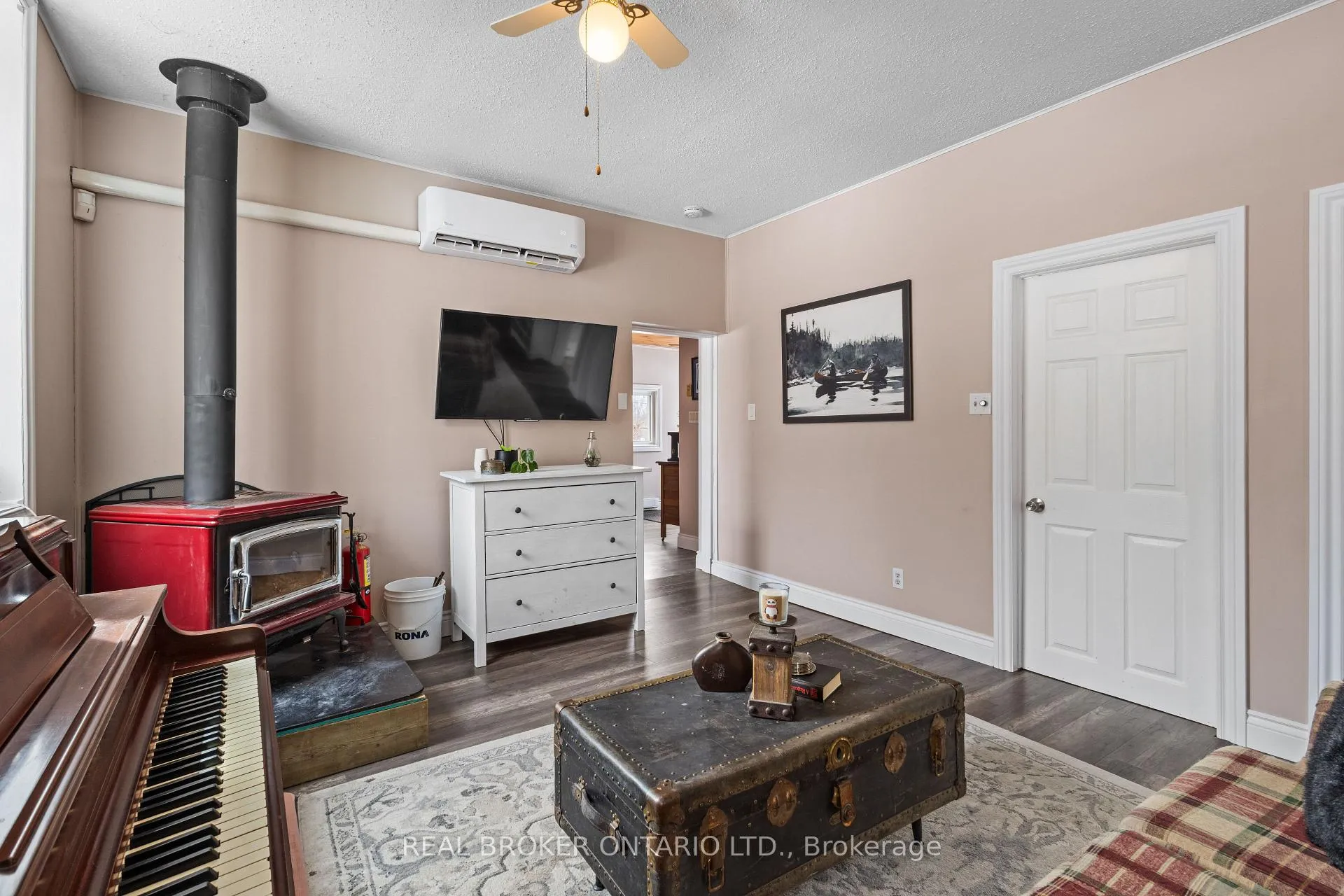 Photo 5 of 1114 Scotch Corners Road, Beckwith, Beckwith Twp — HOMEH