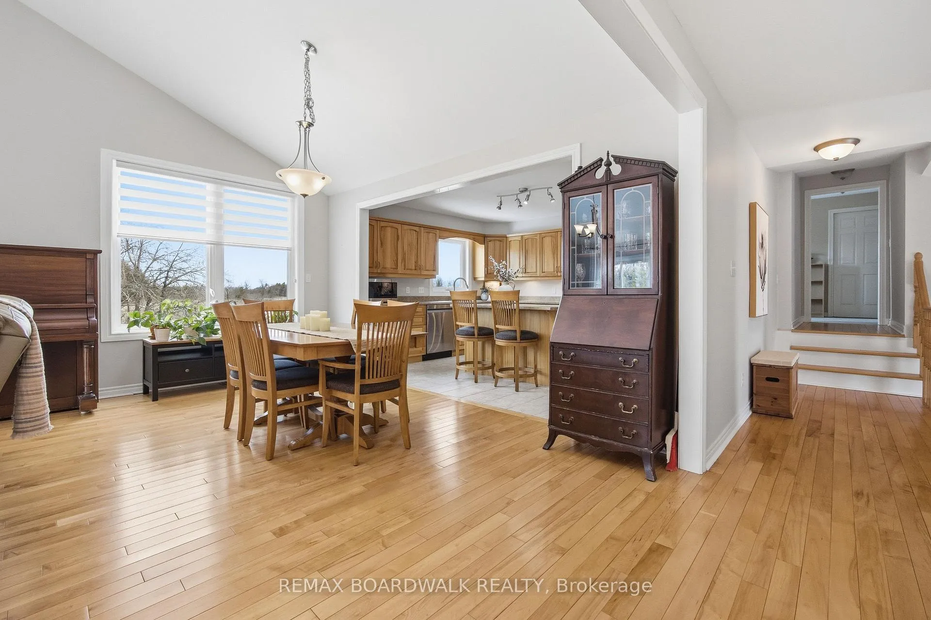 Photo 1 of 1662 Richmond Road, Beckwith, Beckwith Twp — HOMEH