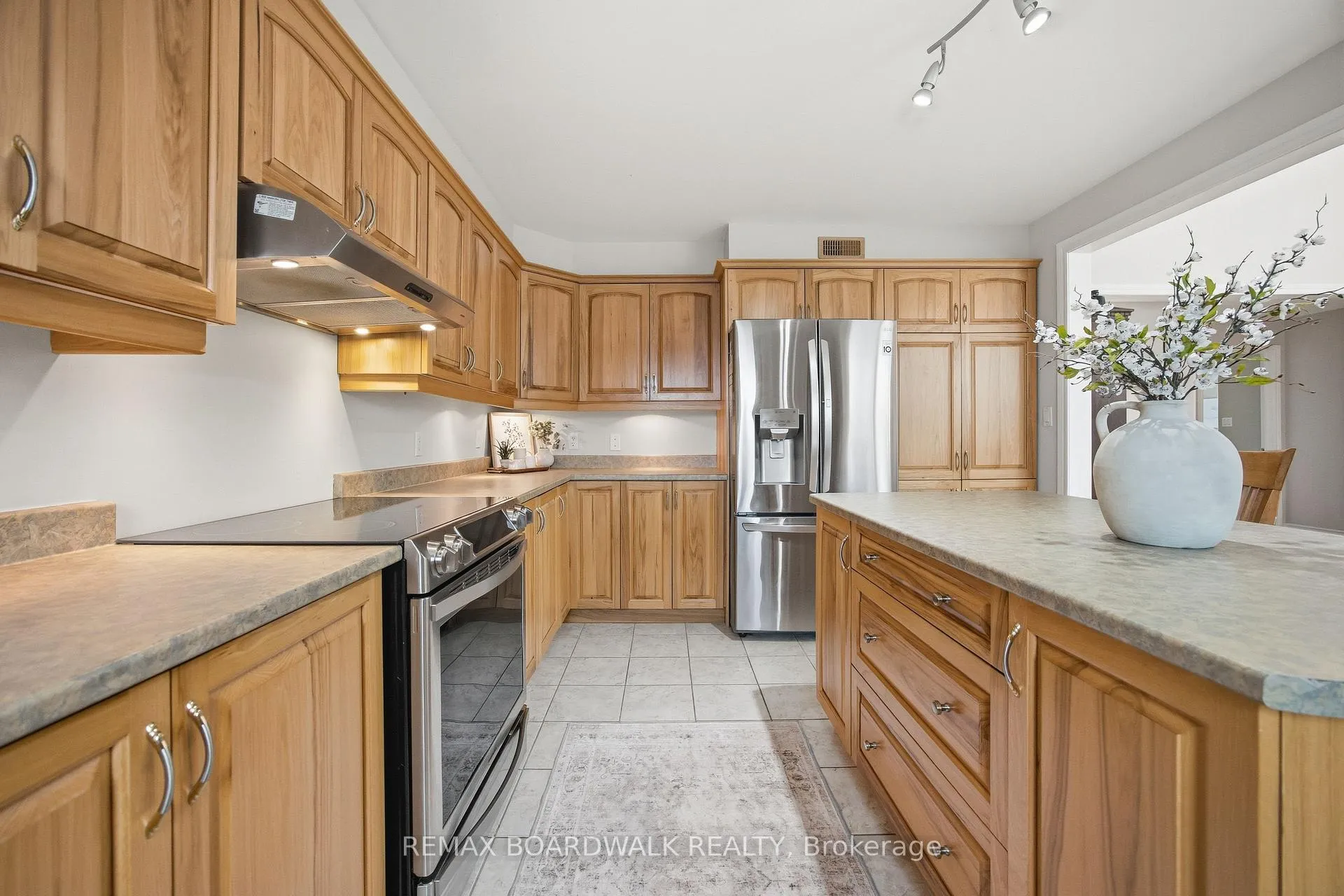 Photo 7 of 1662 Richmond Road, Beckwith, Beckwith Twp — HOMEH