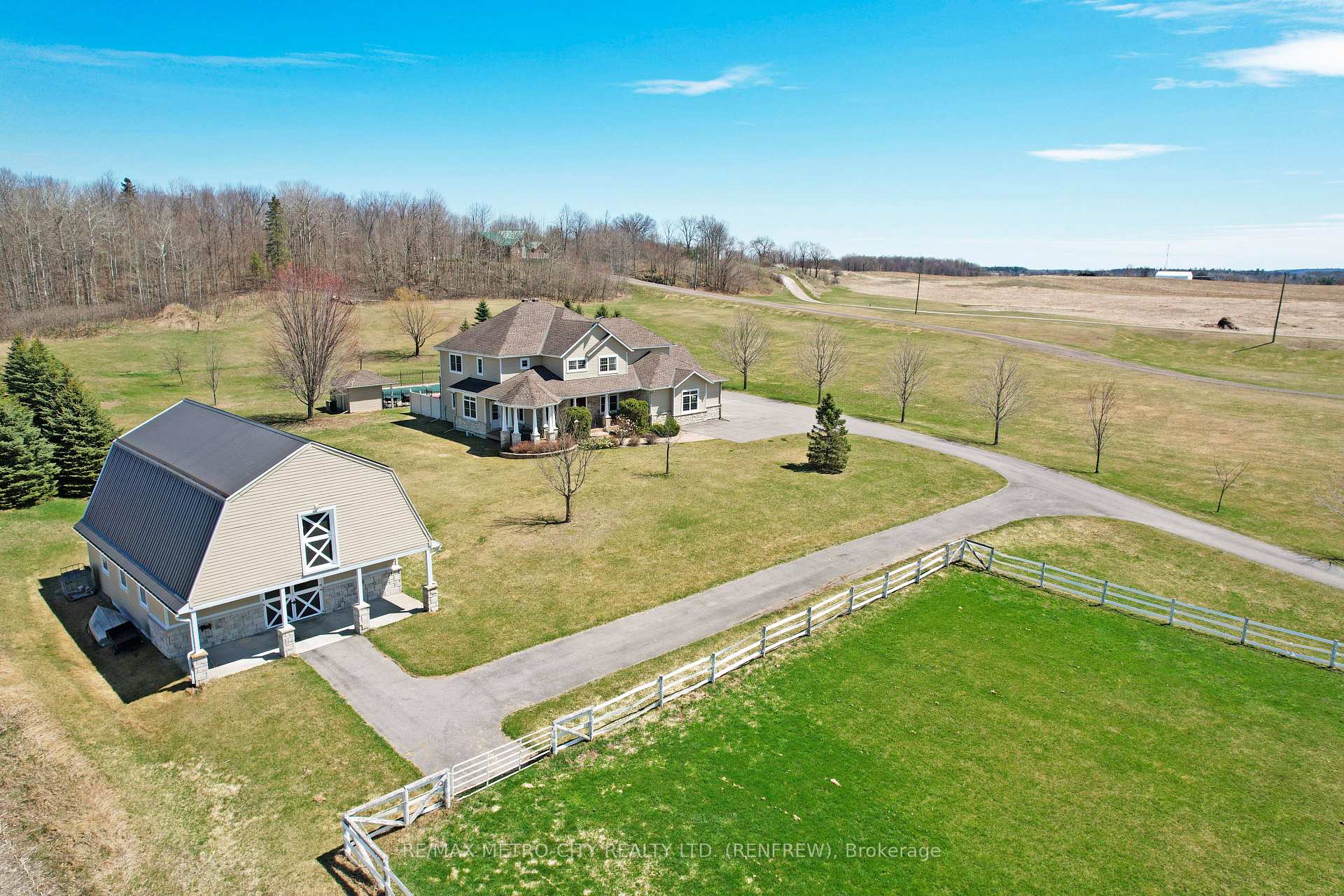 Photo 2 of 534 Cobus Road, Horton, Horton Twp — HOMEH