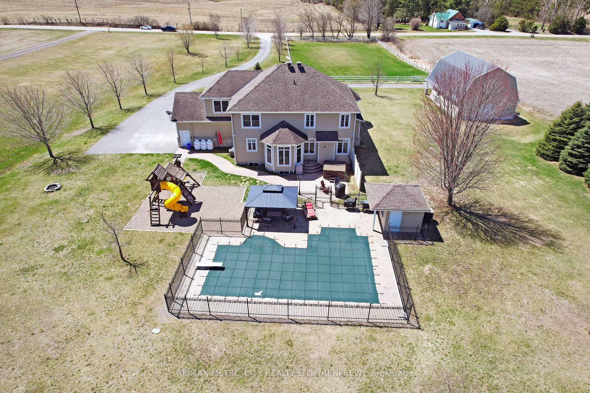 Photo 7 of 534 Cobus Road, Horton, Horton Twp — HOMEH