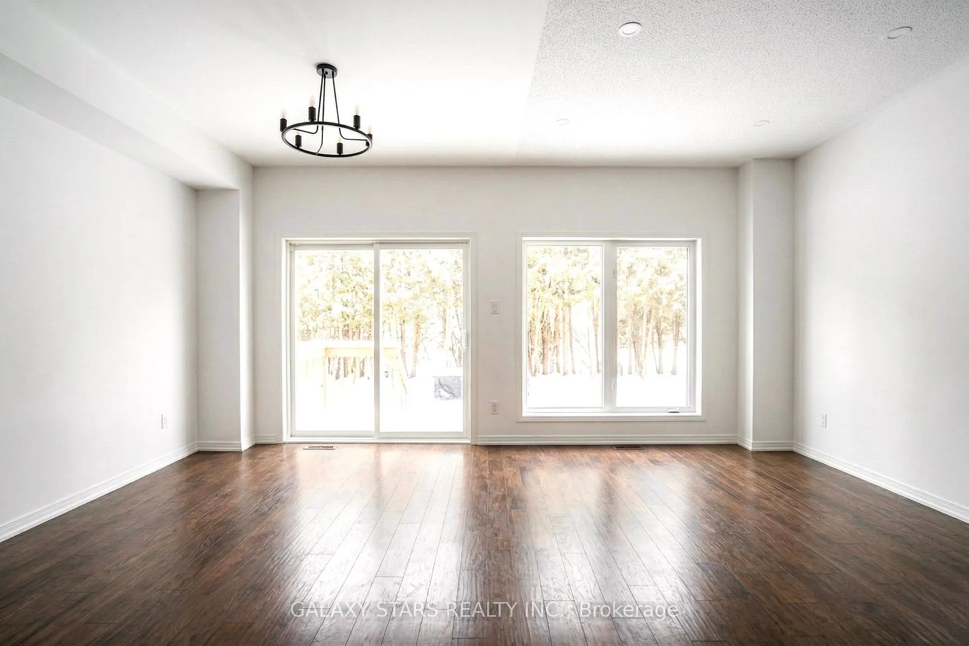 Photo 3 of 72 Dundalk Private, Ottawa, Barrhaven - Stonebridge — HOMEH