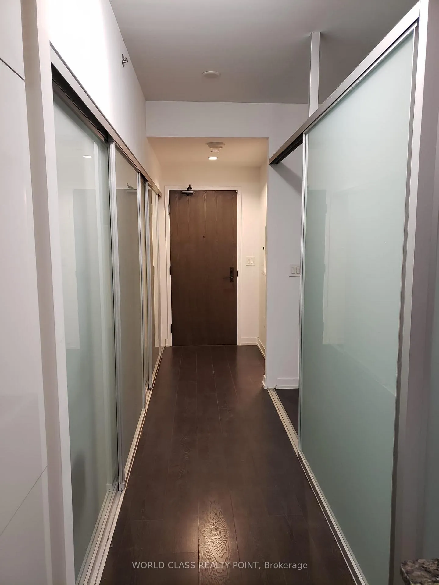 Photo 3 of Unit 1506, 426 University Avenue, Toronto, University — HOMEH