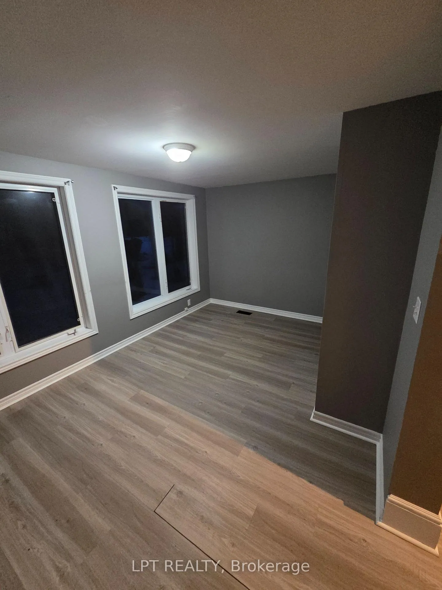 Photo 6 of 436 Queen Street, Midland — HOMEH