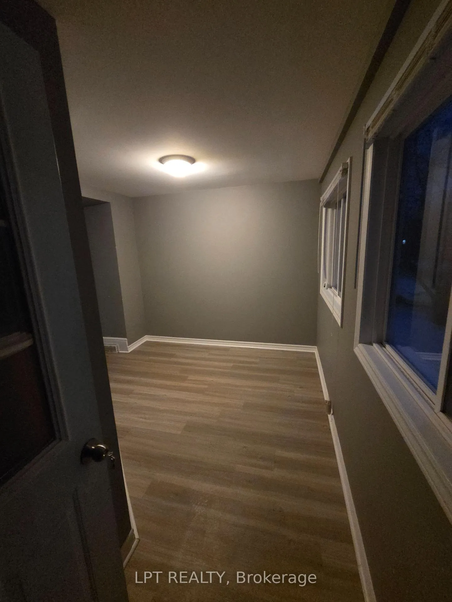 Photo 9 of 436 Queen Street, Midland — HOMEH