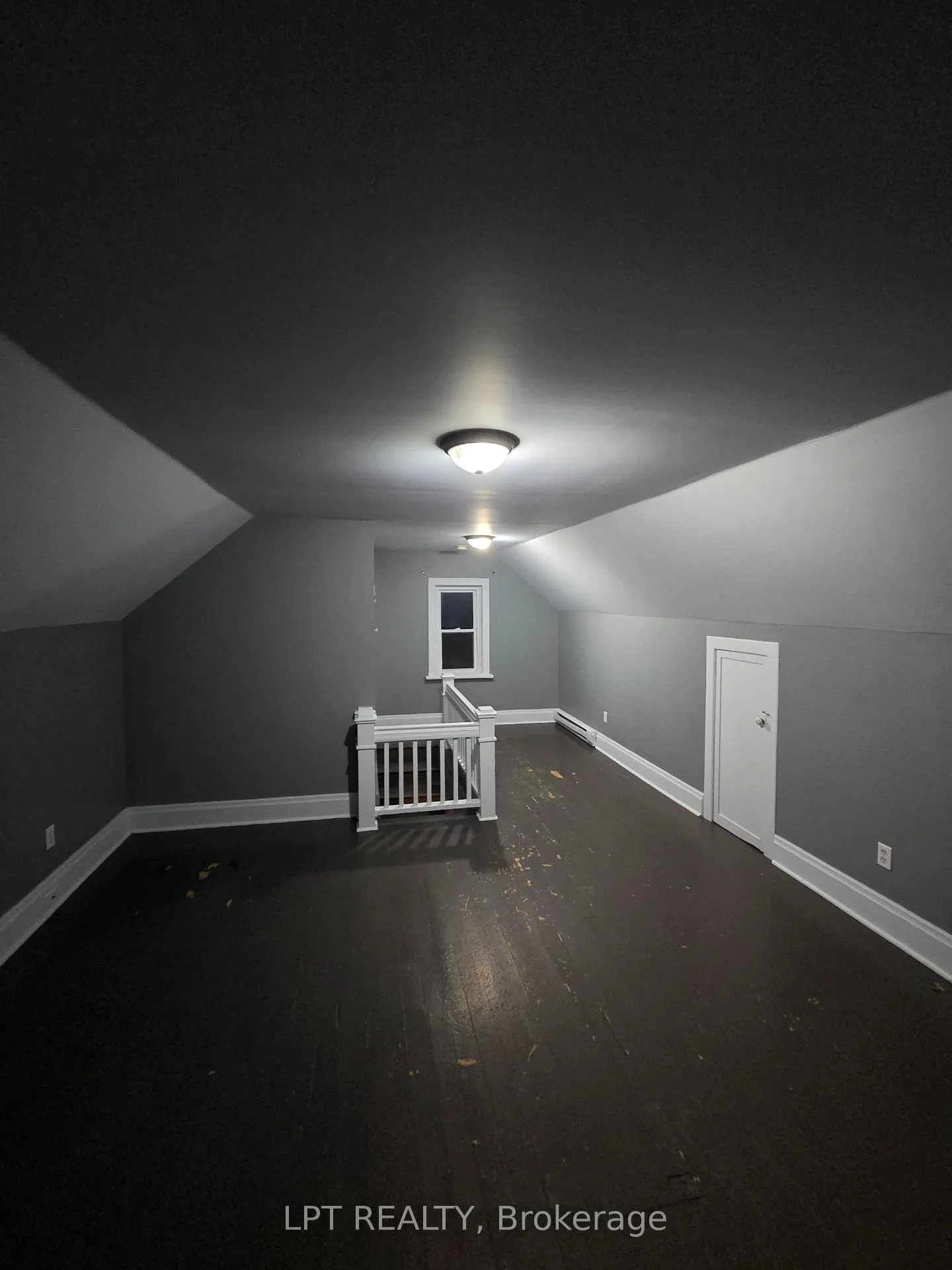 Photo 12 of 436 Queen Street, Midland — HOMEH