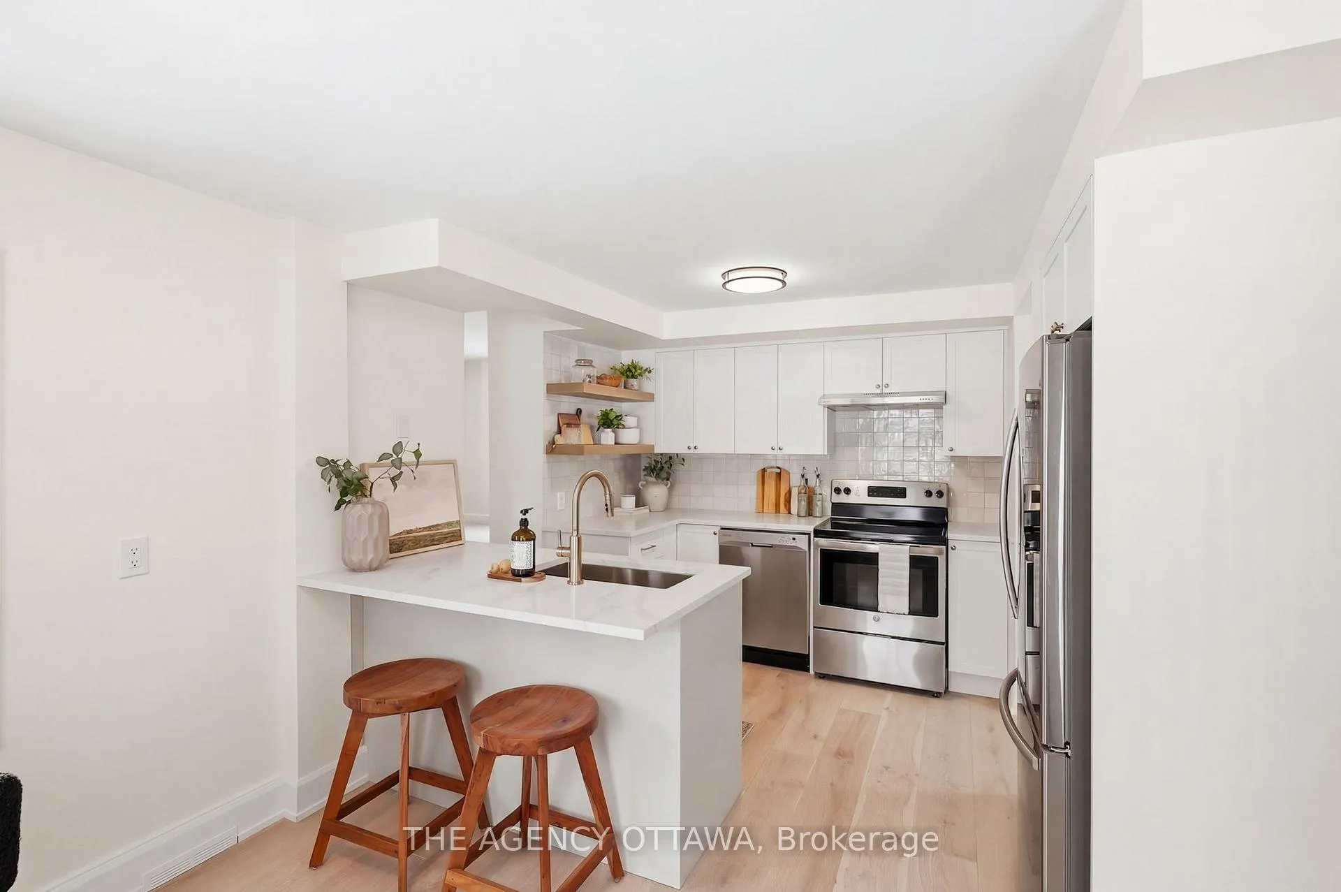 Photo 10 of 4667 Albion Road S, Ottawa, Blossom Park/Kemp Park/Findlay Creek — HOMEH