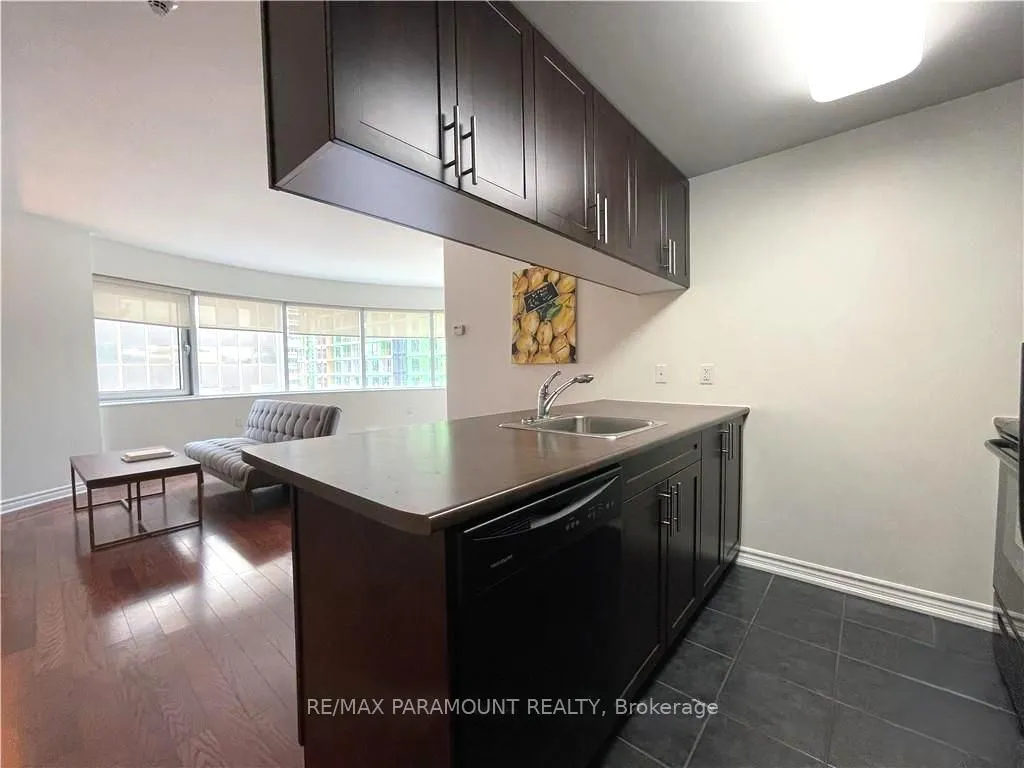 Photo 9 of Unit 404, 234 Rideau Street, Ottawa, Sandy Hill — HOMEH