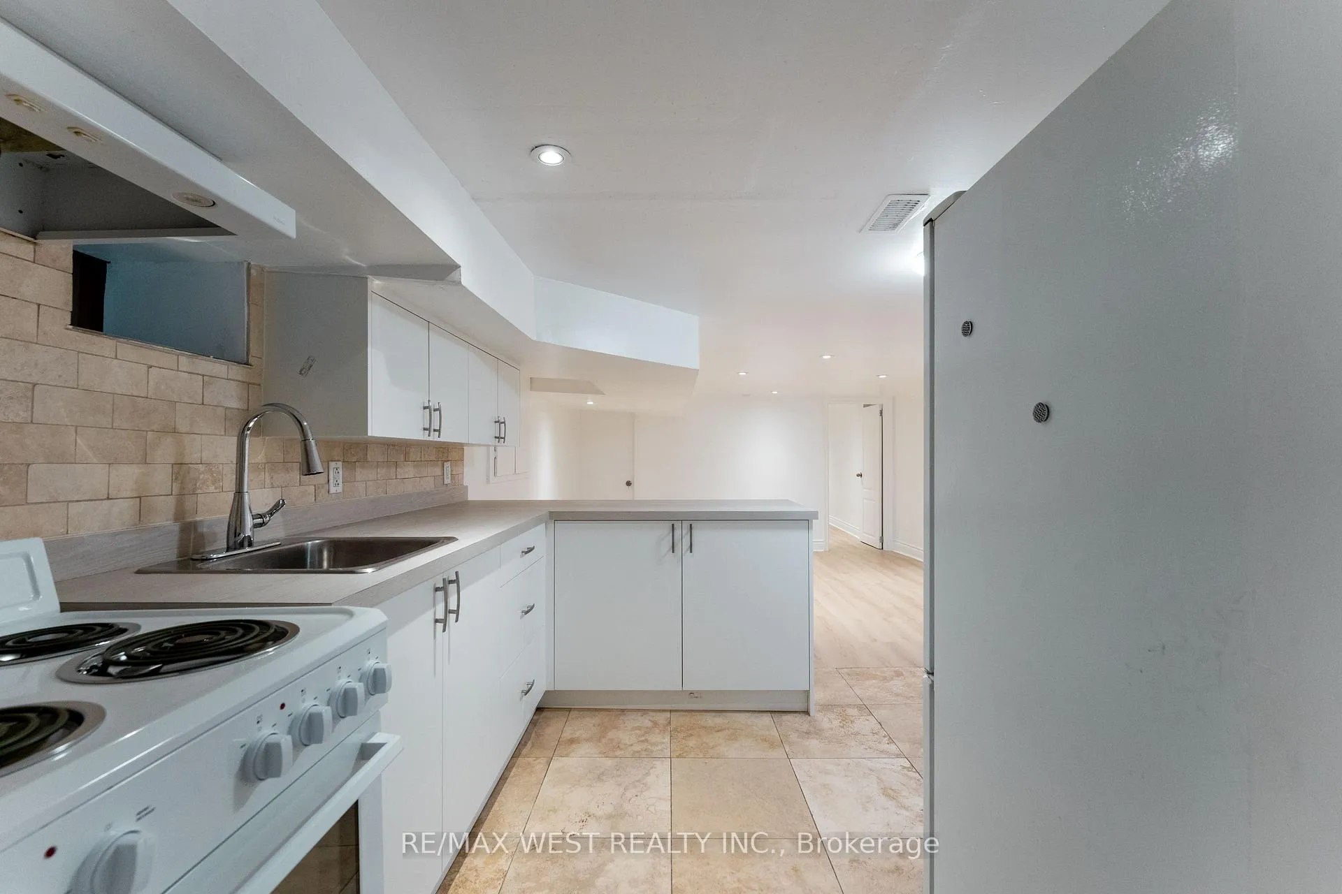 Photo 8 of Unit # Bsmt Ap, 12 Gillespie Avenue, Toronto, Weston-Pellam Park — HOMEH