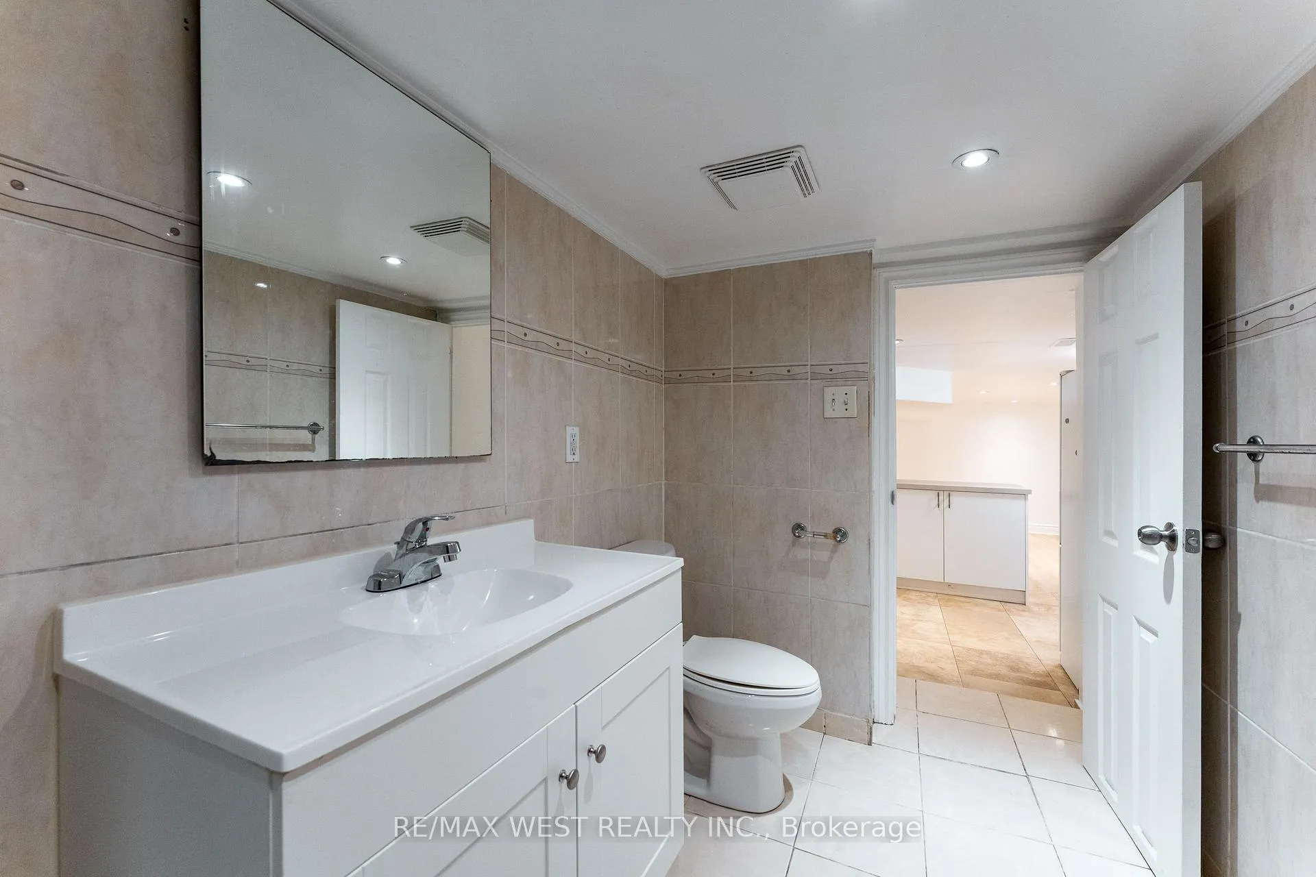 Photo 10 of Unit # Bsmt Ap, 12 Gillespie Avenue, Toronto, Weston-Pellam Park — HOMEH