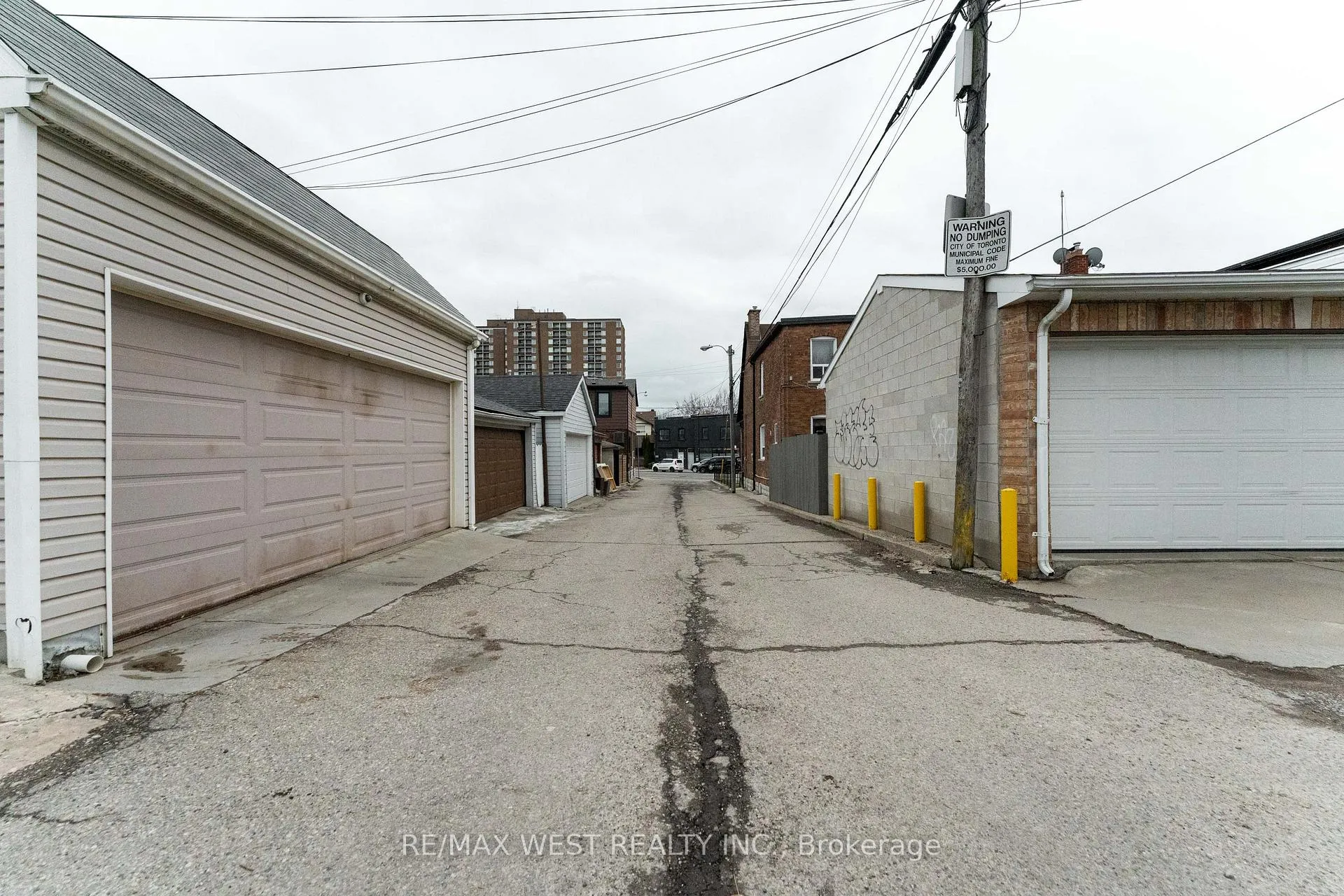 Photo 22 of Unit # Bsmt Ap, 12 Gillespie Avenue, Toronto, Weston-Pellam Park — HOMEH