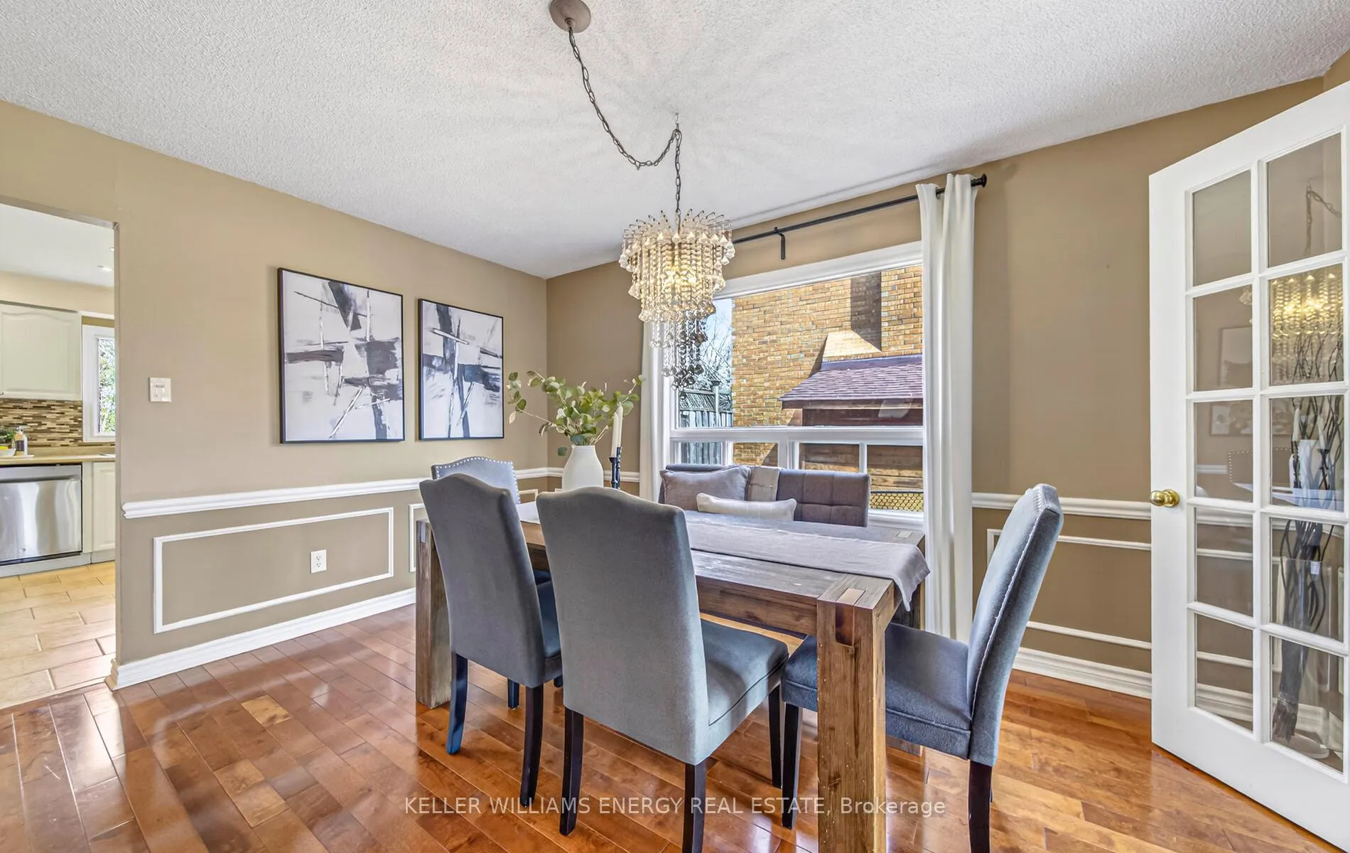 Photo 15 of 2508 Linwood Street, Pickering, Liverpool — HOMEH