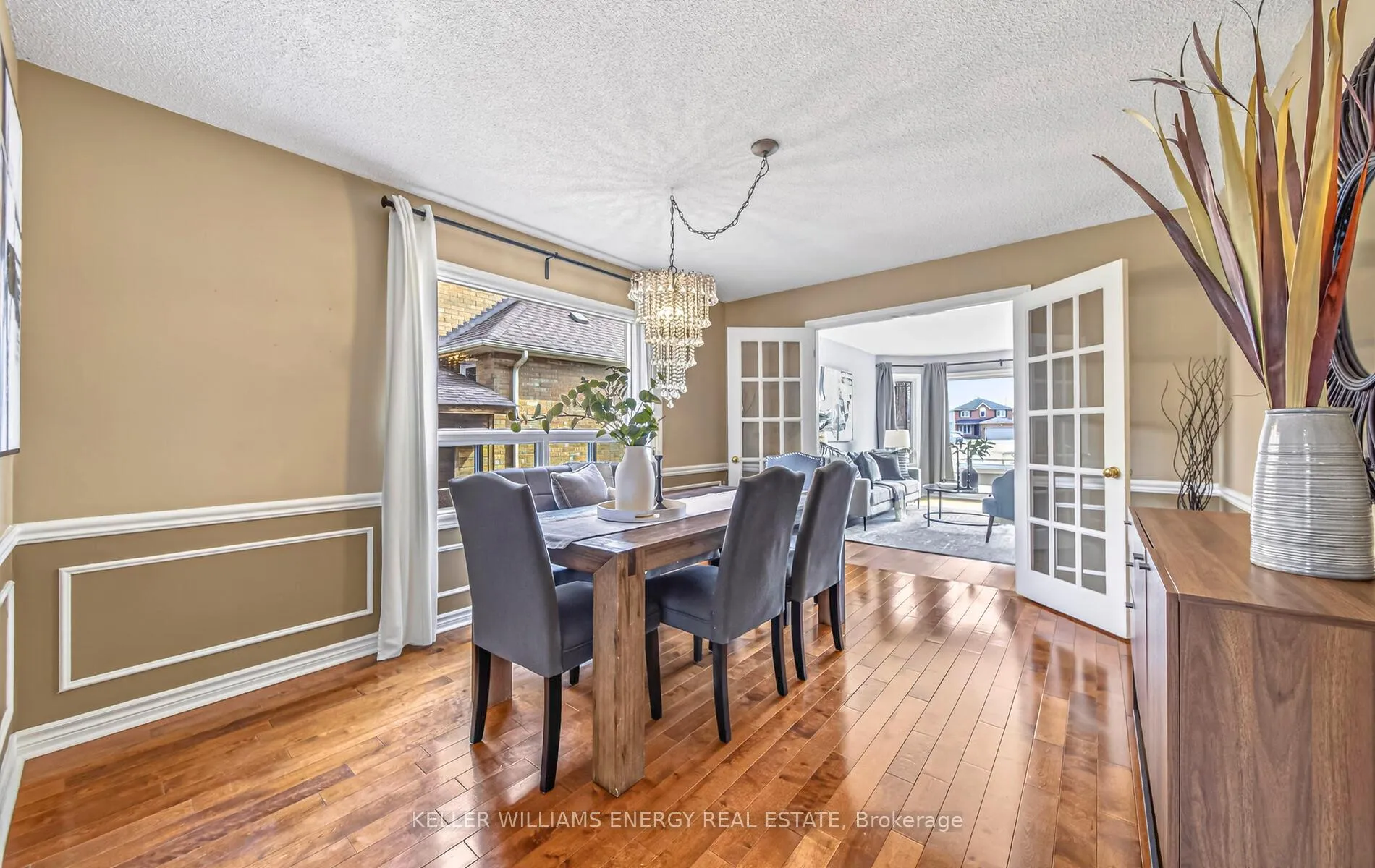 Photo 16 of 2508 Linwood Street, Pickering, Liverpool — HOMEH