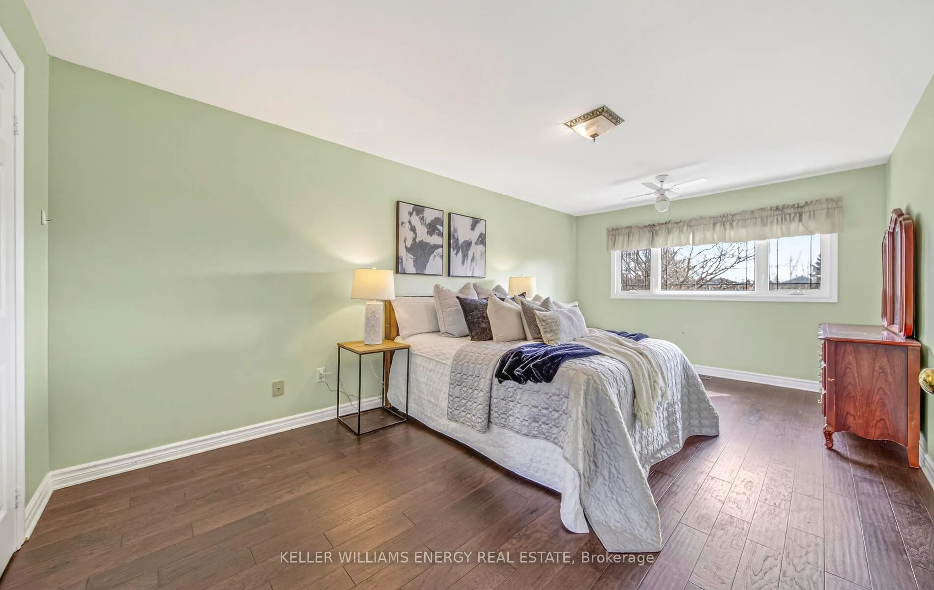 Photo 40 of 2508 Linwood Street, Pickering, Liverpool — HOMEH