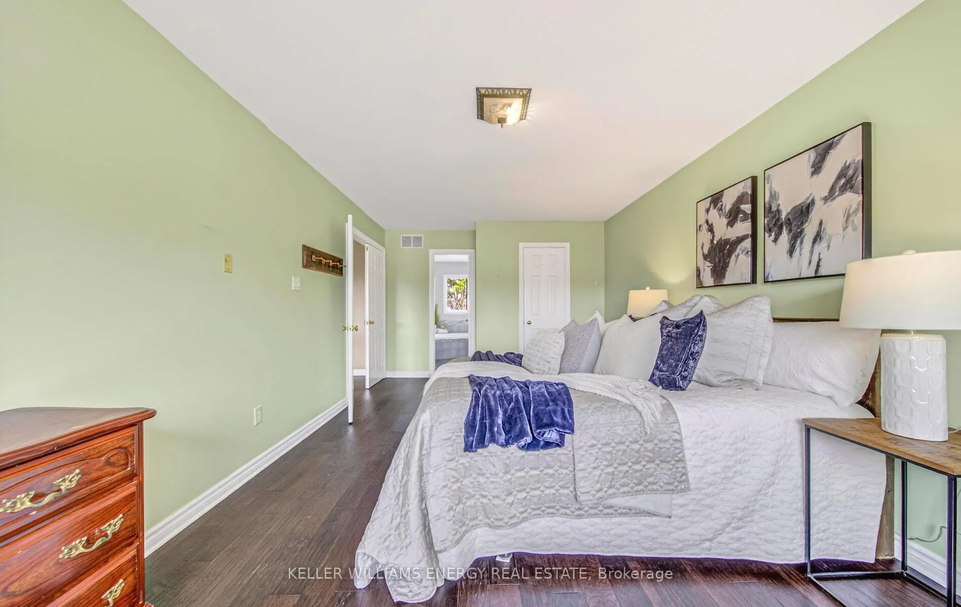 Photo 41 of 2508 Linwood Street, Pickering, Liverpool — HOMEH