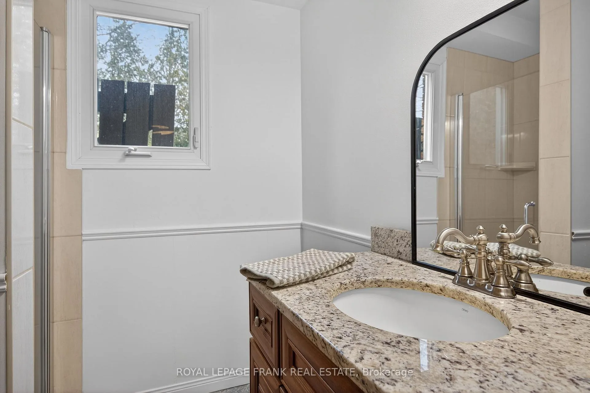 Photo 7 of 2260 Kawartha Hts Boulevard, Peterborough, Monaghan Ward 2 — HOMEH