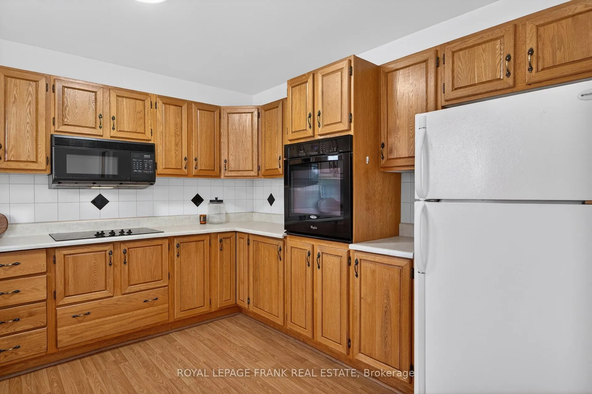 Photo 14 of 2260 Kawartha Hts Boulevard, Peterborough, Monaghan Ward 2 — HOMEH