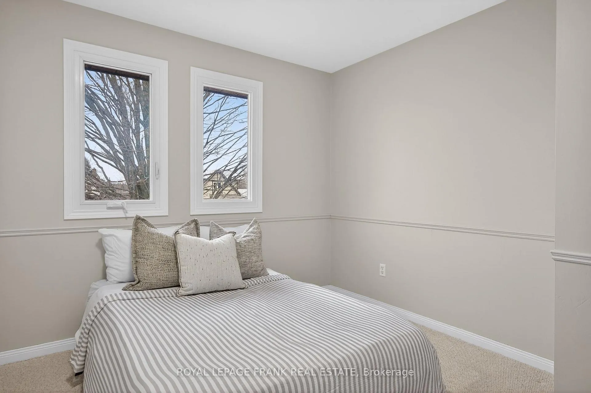 Photo 33 of 2260 Kawartha Hts Boulevard, Peterborough, Monaghan Ward 2 — HOMEH