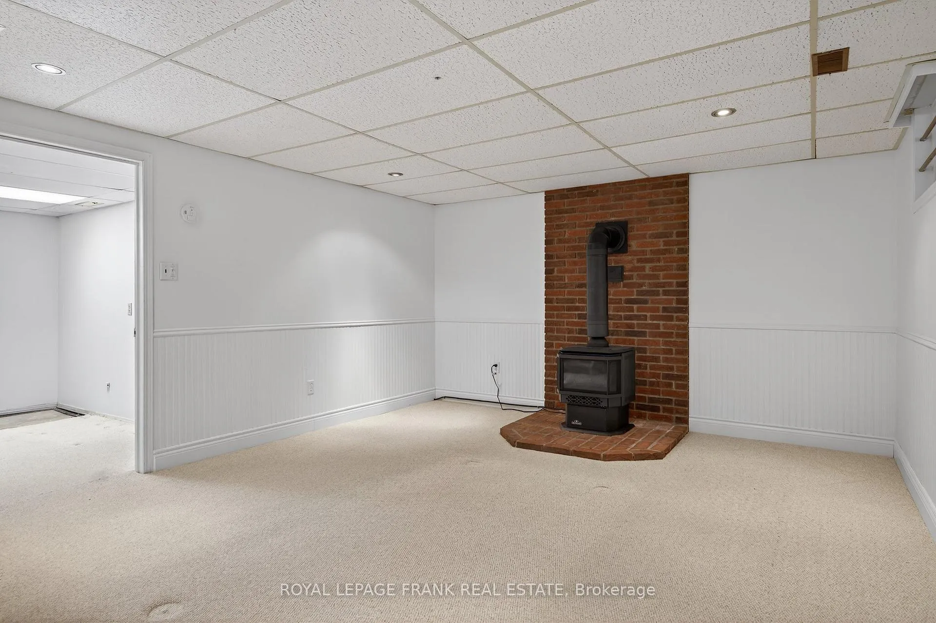 Photo 37 of 2260 Kawartha Hts Boulevard, Peterborough, Monaghan Ward 2 — HOMEH