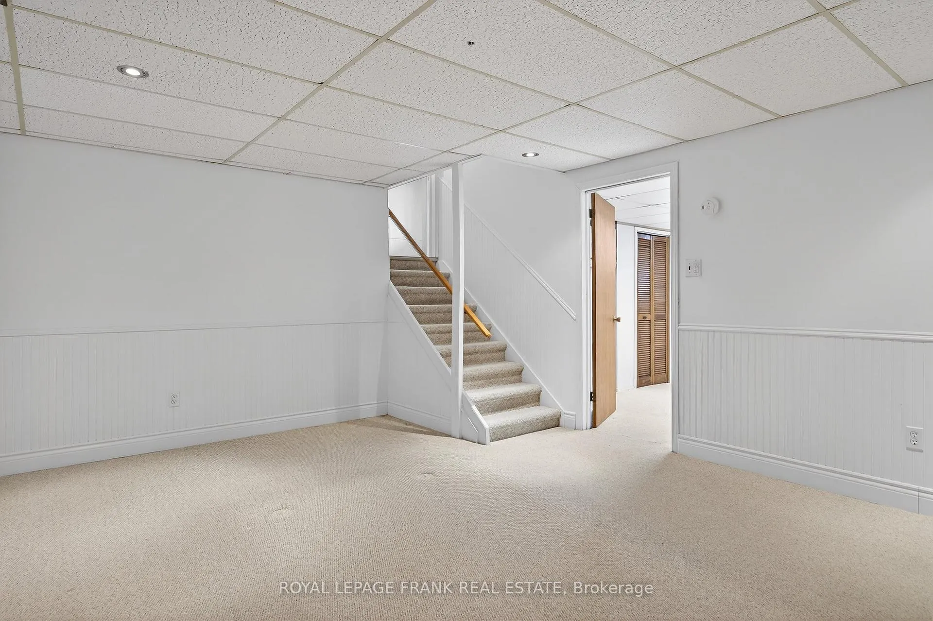 Photo 39 of 2260 Kawartha Hts Boulevard, Peterborough, Monaghan Ward 2 — HOMEH