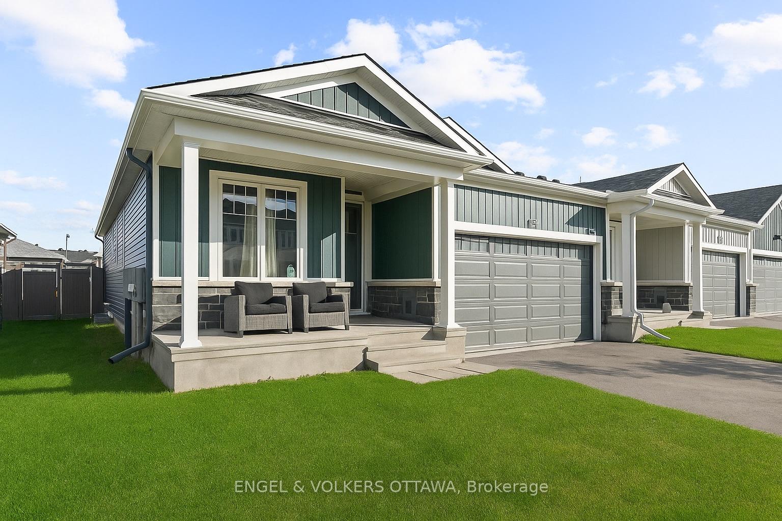 Photo 2 of 808 Companion Crescent, Ottawa, Mahogany Community — HOMEH
