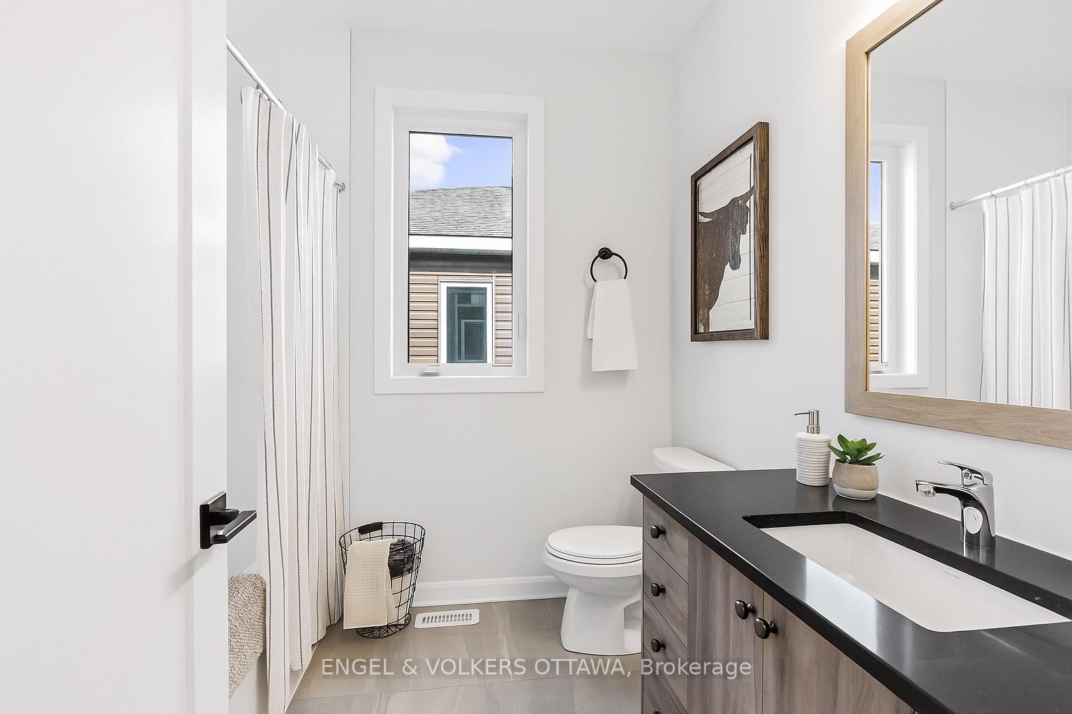 Photo 15 of 808 Companion Crescent, Ottawa, Mahogany Community — HOMEH