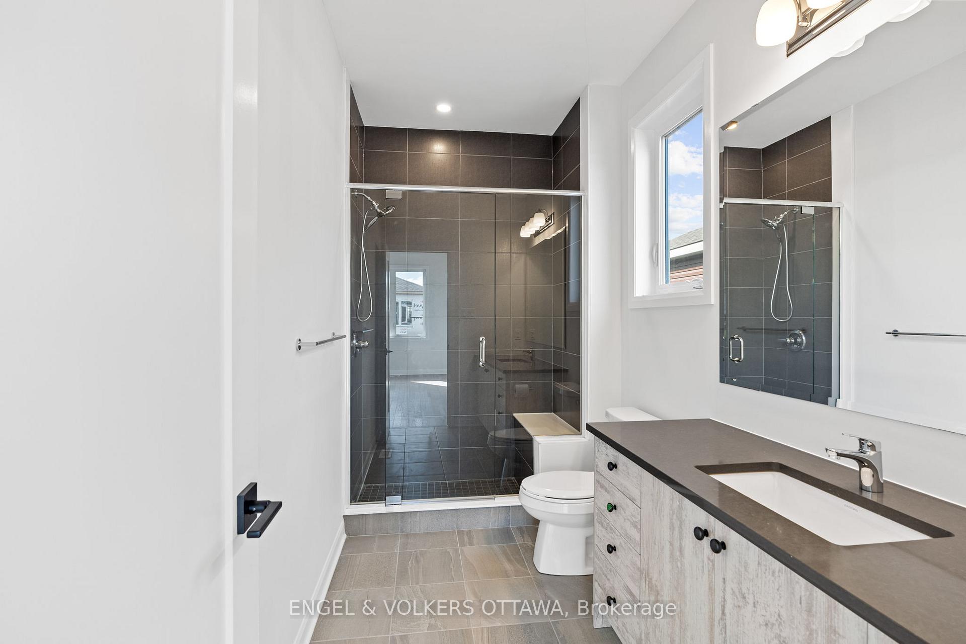 Photo 30 of 808 Companion Crescent, Ottawa, Mahogany Community — HOMEH