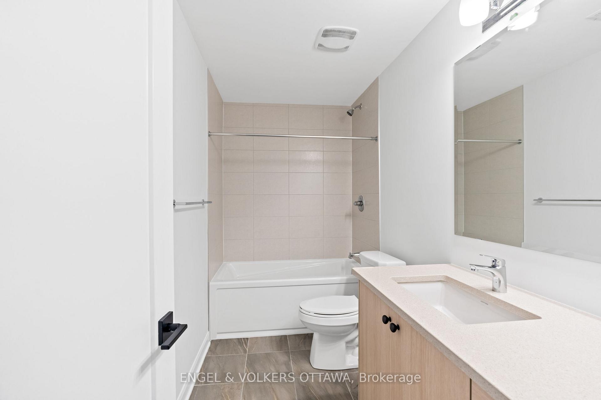 Photo 38 of 808 Companion Crescent, Ottawa, Mahogany Community — HOMEH