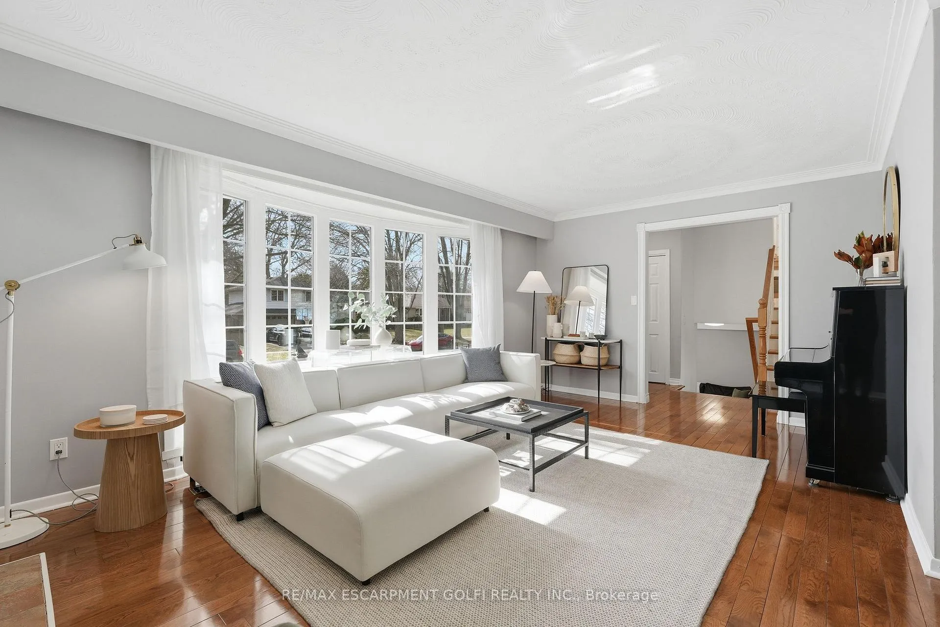Photo 2 of 227 Walden Drive, Burlington, Roseland — HOMEH