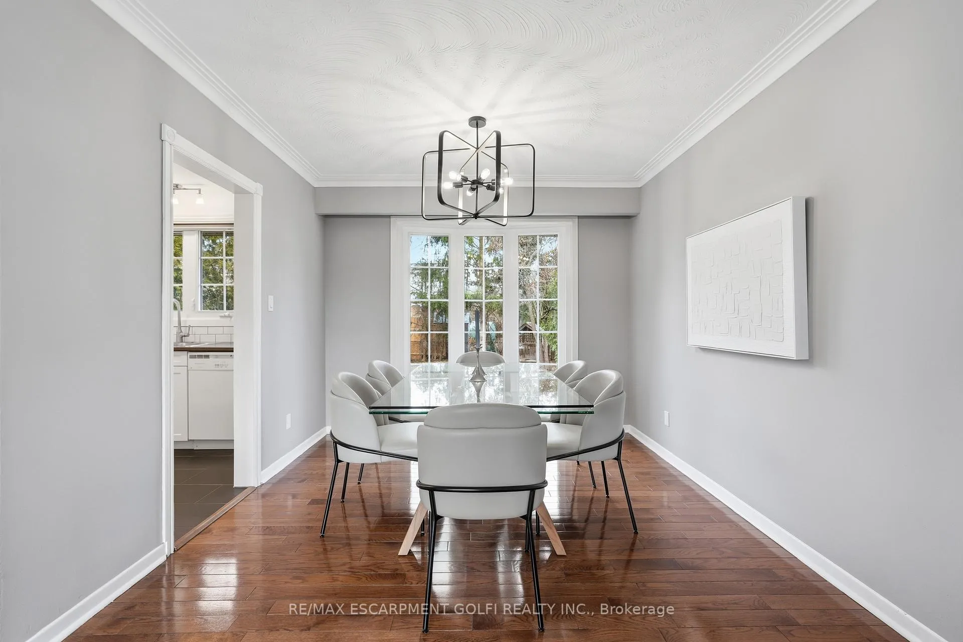 Photo 4 of 227 Walden Drive, Burlington, Roseland — HOMEH