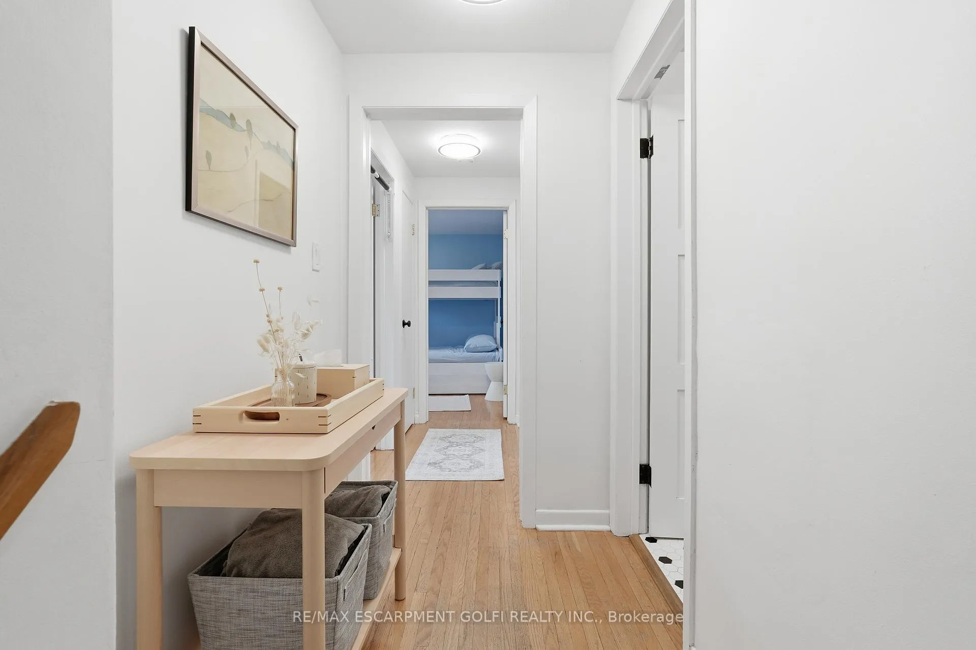 Photo 13 of 227 Walden Drive, Burlington, Roseland — HOMEH