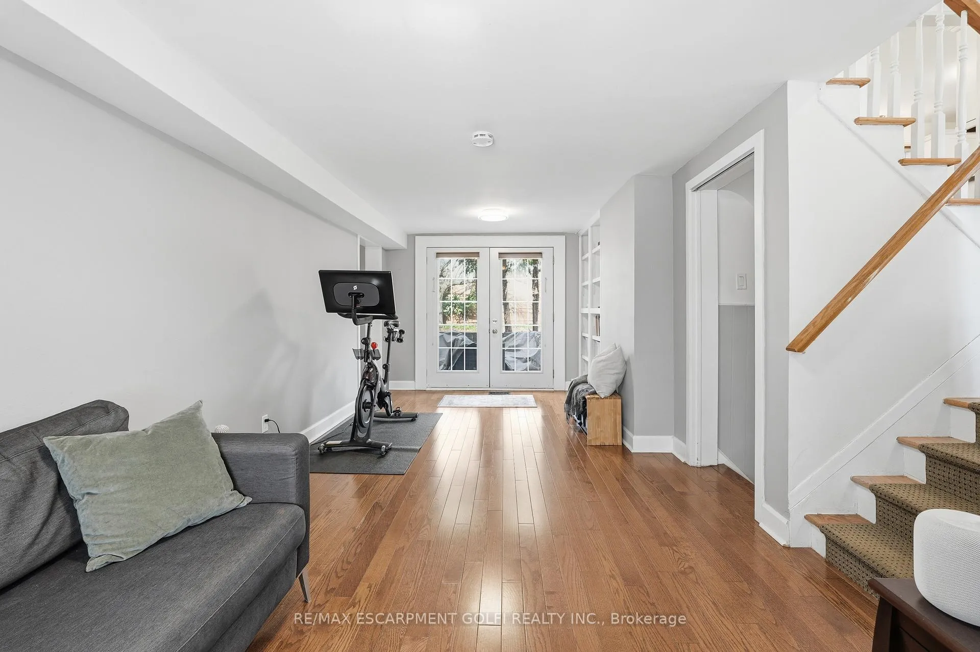 Photo 16 of 227 Walden Drive, Burlington, Roseland — HOMEH