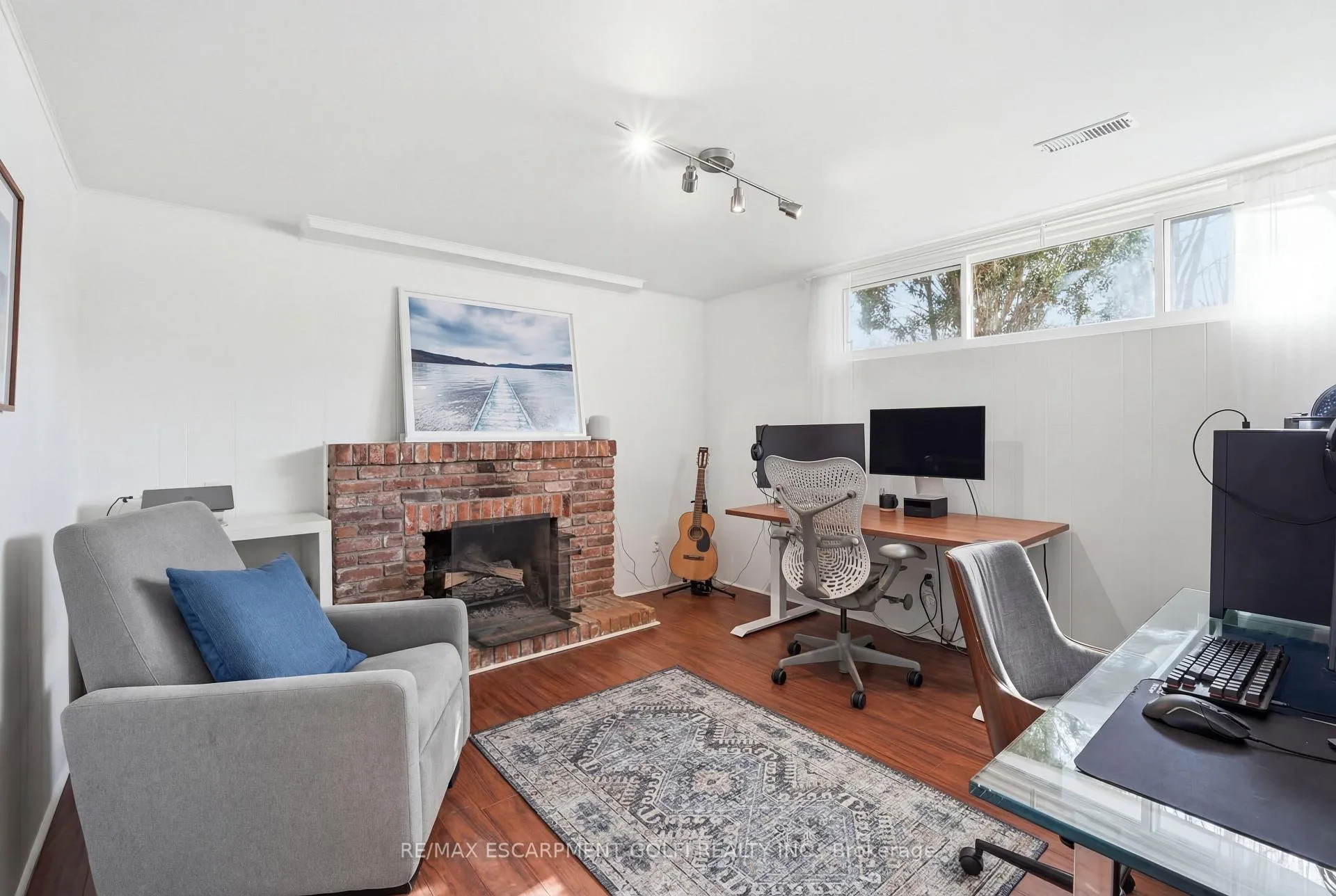 Photo 19 of 227 Walden Drive, Burlington, Roseland — HOMEH
