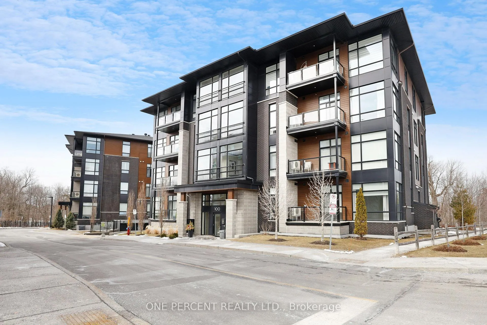 Photo 1 of Unit 15, 100 Cortile Private, Ottawa, Riverside South/Gloucester Glen — HOMEH