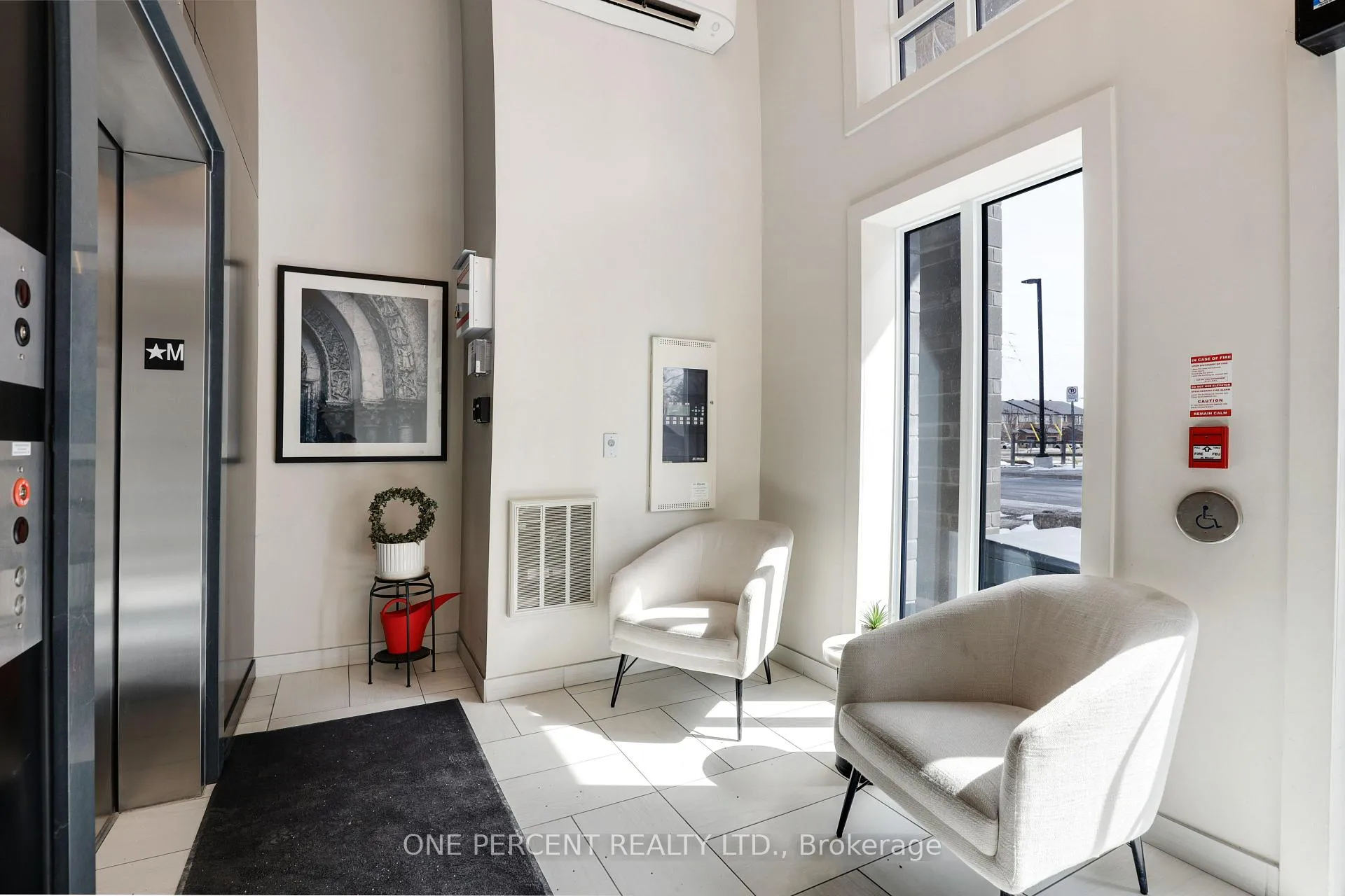 Photo 6 of Unit 15, 100 Cortile Private, Ottawa, Riverside South/Gloucester Glen — HOMEH