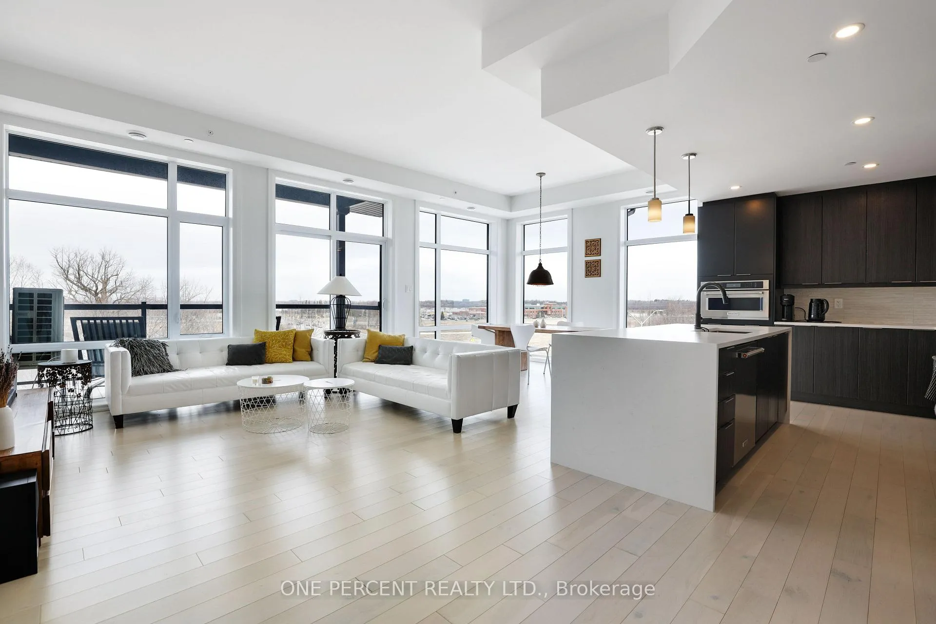Photo 14 of Unit 15, 100 Cortile Private, Ottawa, Riverside South/Gloucester Glen — HOMEH