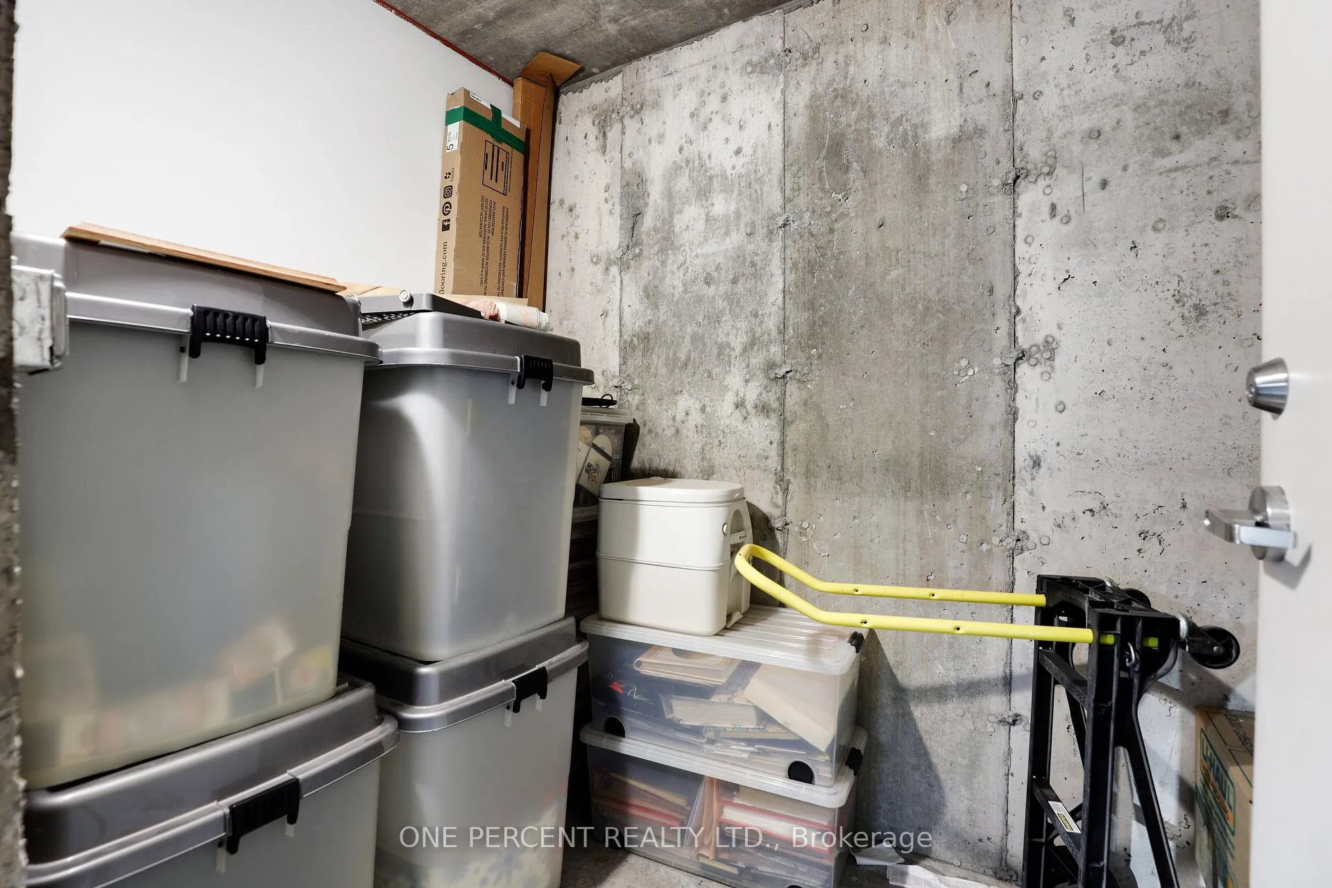 Photo 36 of Unit 15, 100 Cortile Private, Ottawa, Riverside South/Gloucester Glen — HOMEH