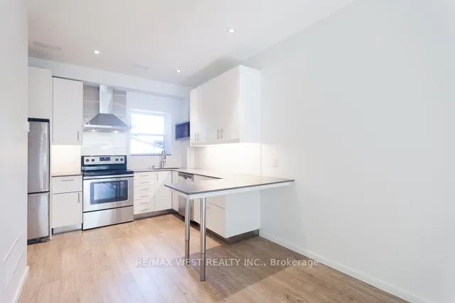 Photo 2 of Unit A, 1118 Queen Street, Toronto, Trinity-Bellwoods — HOMEH
