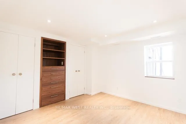 Photo 5 of Unit A, 1118 Queen Street, Toronto, Trinity-Bellwoods — HOMEH