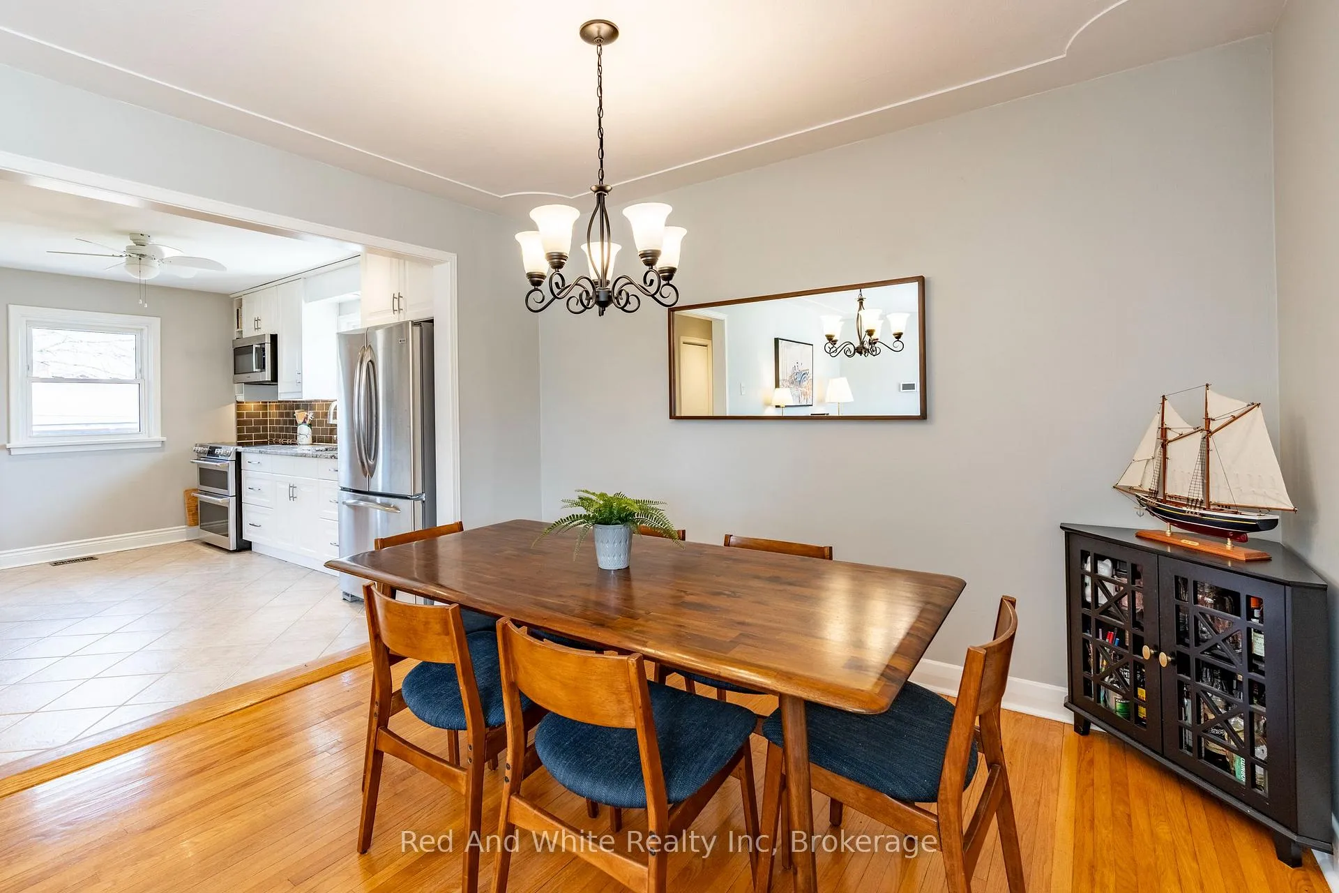 Photo 10 of 178 Bristol Street, Waterloo, Uptown Waterloo — HOMEH