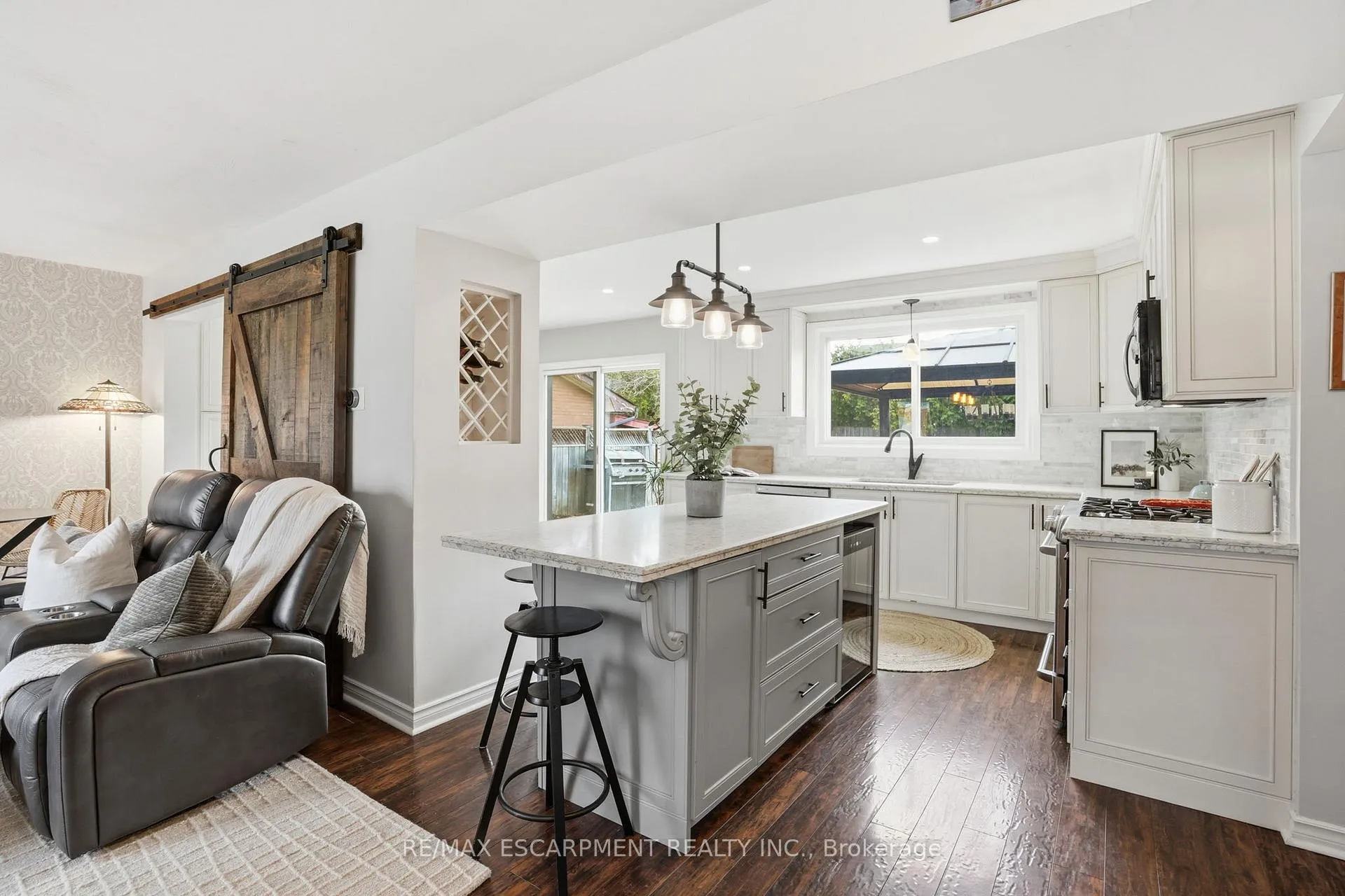 Photo 7 of 65 Rolston Drive, Hamilton, Rolston — HOMEH