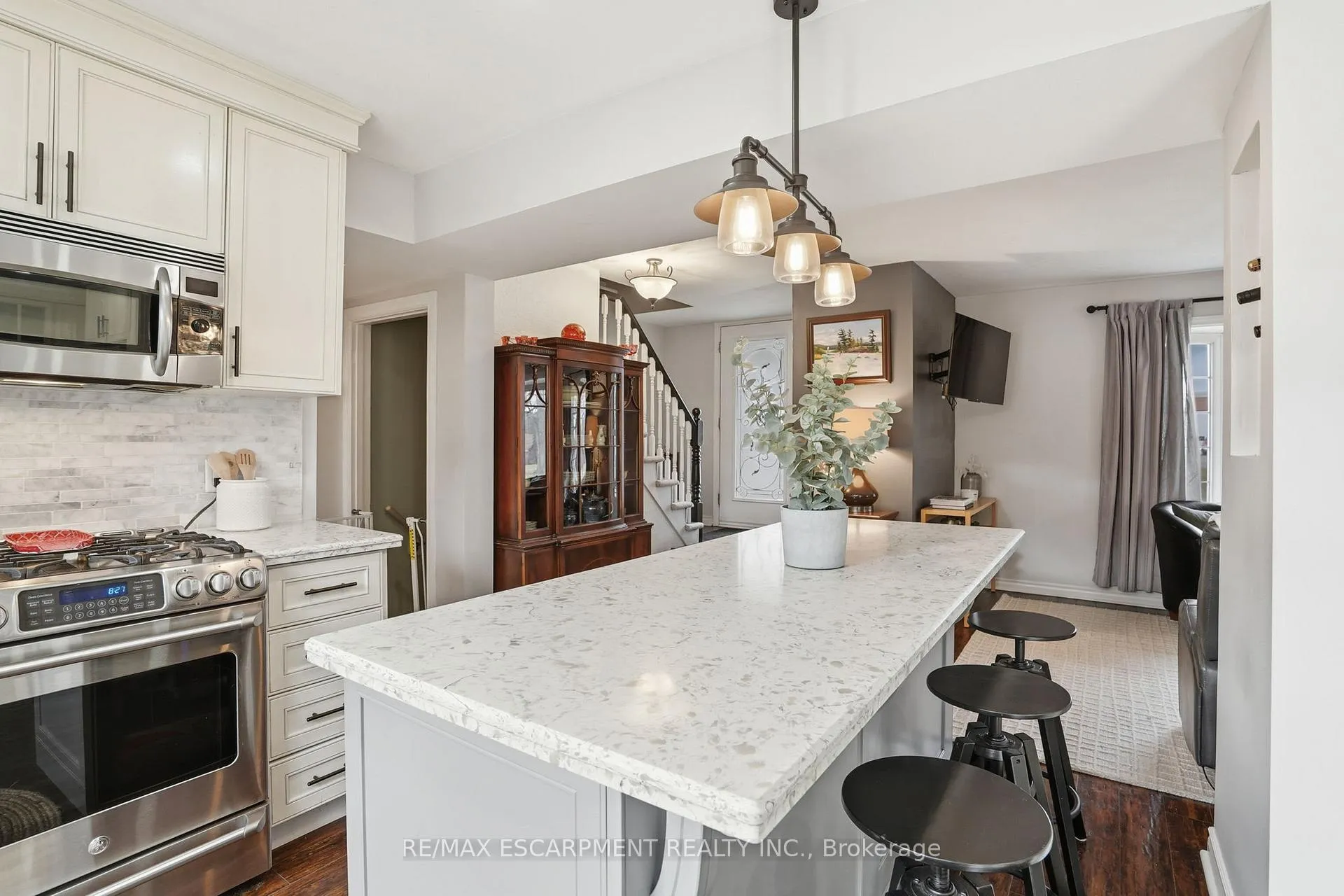 Photo 13 of 65 Rolston Drive, Hamilton, Rolston — HOMEH