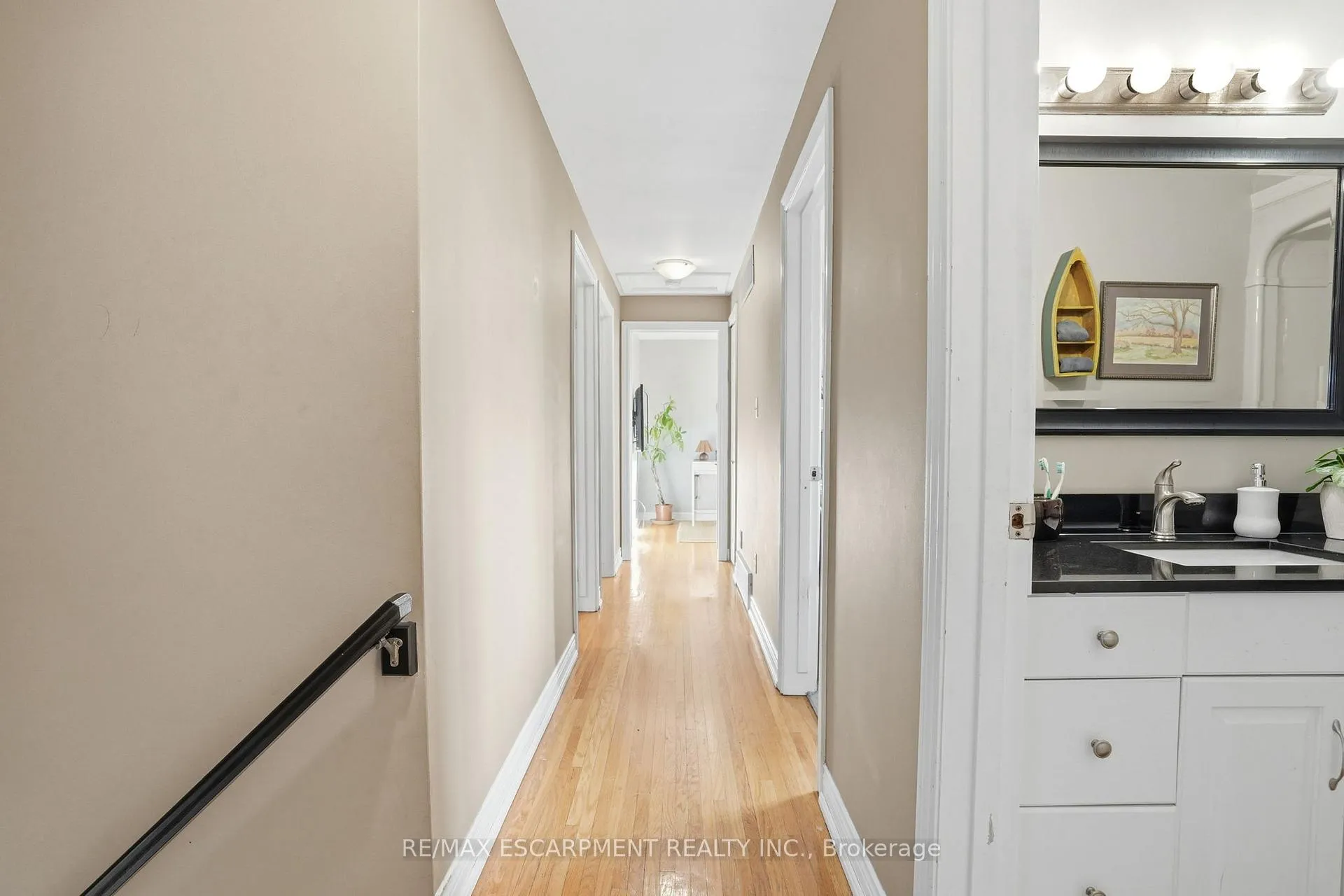 Photo 16 of 65 Rolston Drive, Hamilton, Rolston — HOMEH