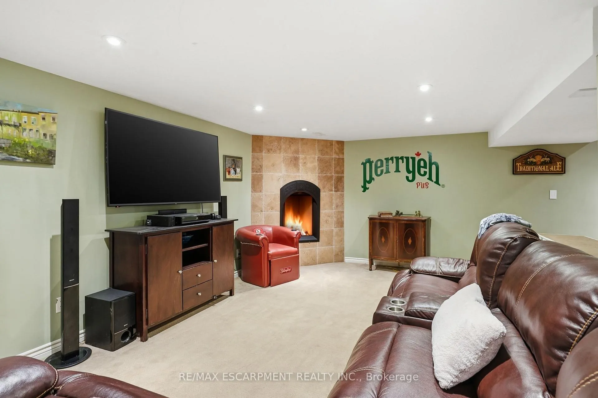 Photo 33 of 65 Rolston Drive, Hamilton, Rolston — HOMEH