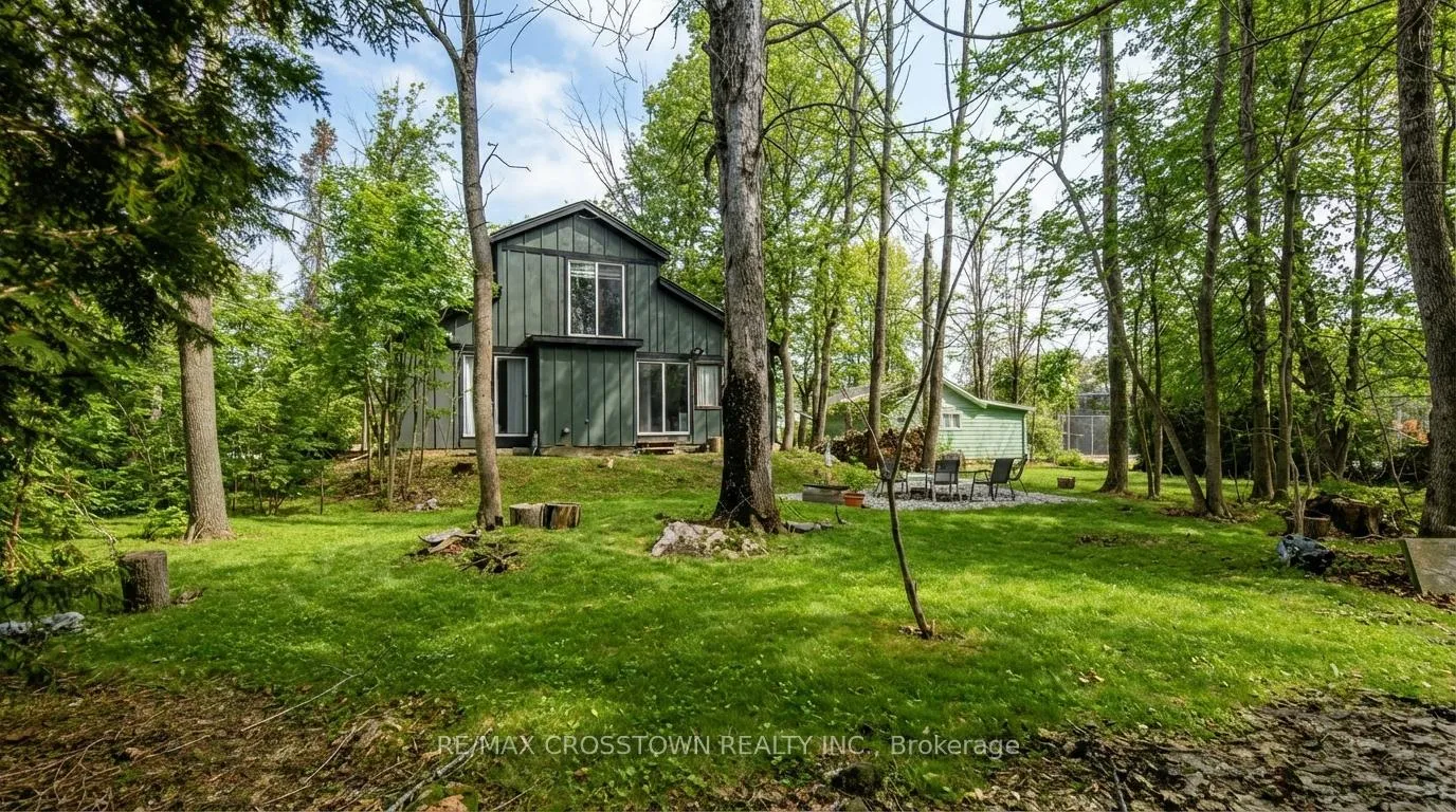 Photo 3 of 741 Cedarvale Drive, Innisfil, Lefroy — HOMEH