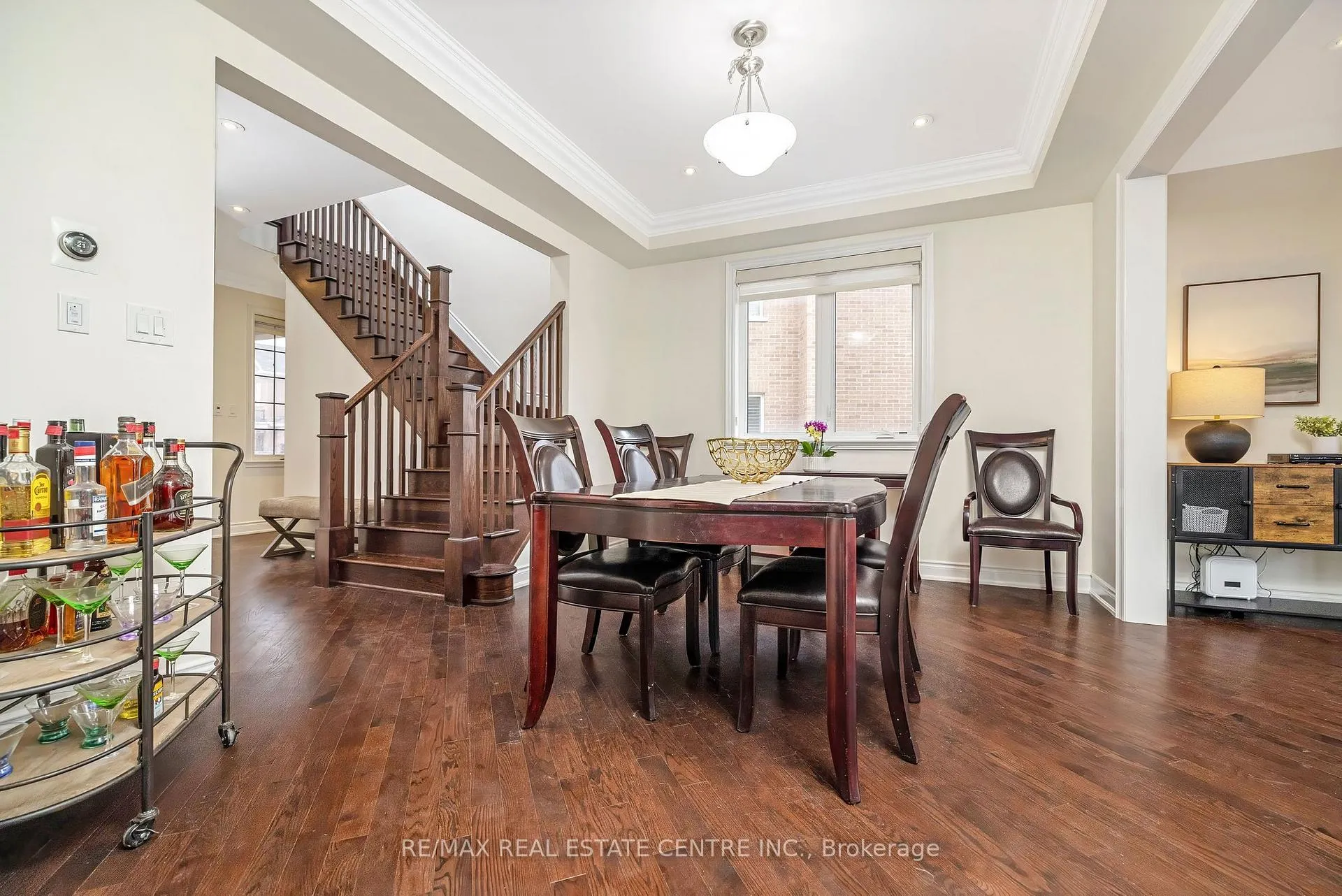 Photo 11 of 1399 Whitney Terrace, Milton, Ford — HOMEH