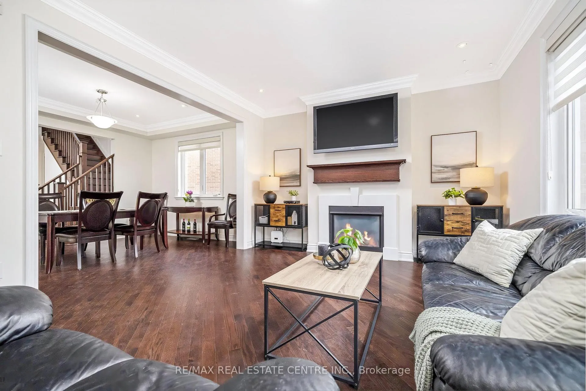 Photo 15 of 1399 Whitney Terrace, Milton, Ford — HOMEH