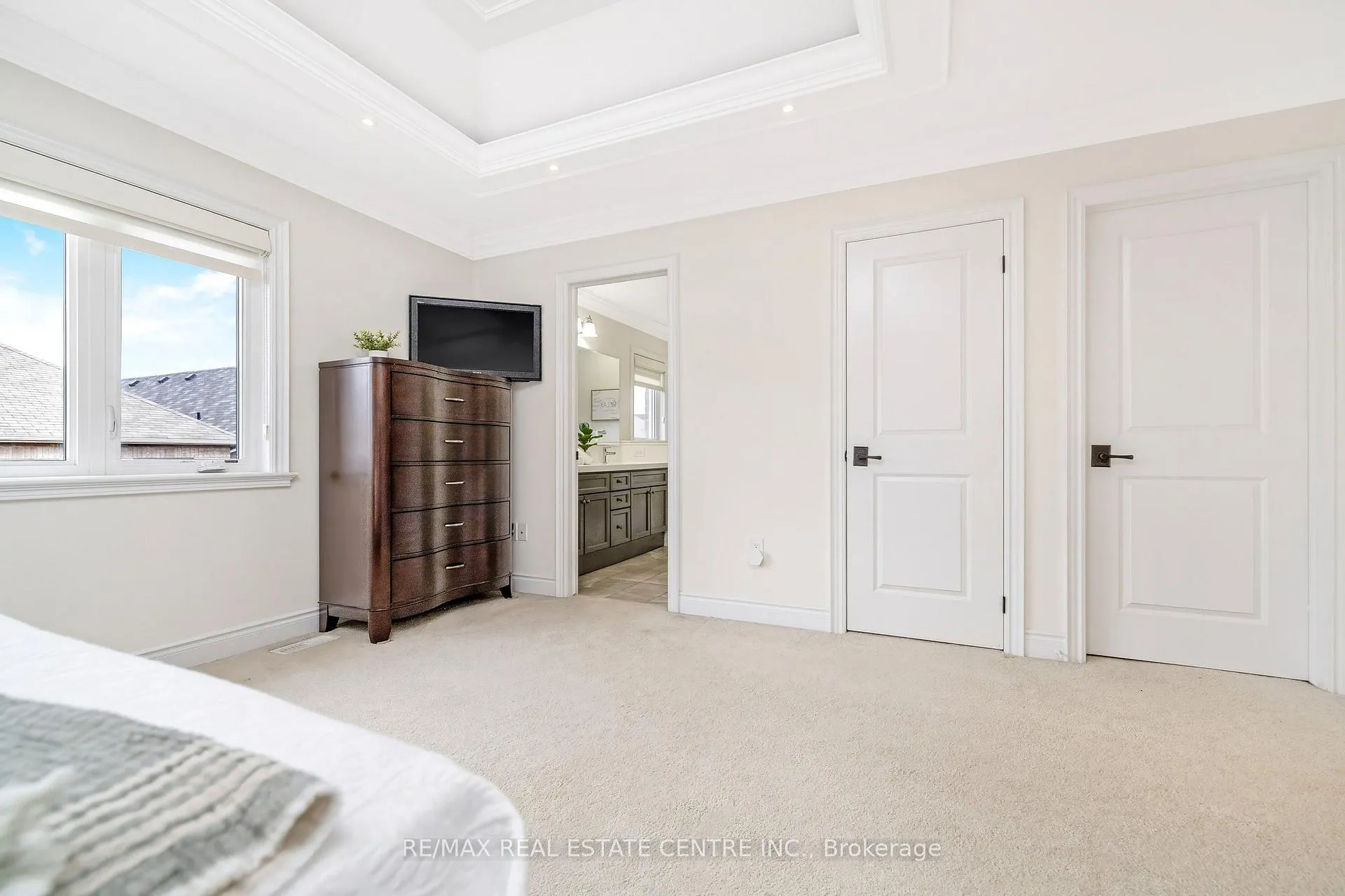 Photo 30 of 1399 Whitney Terrace, Milton, Ford — HOMEH