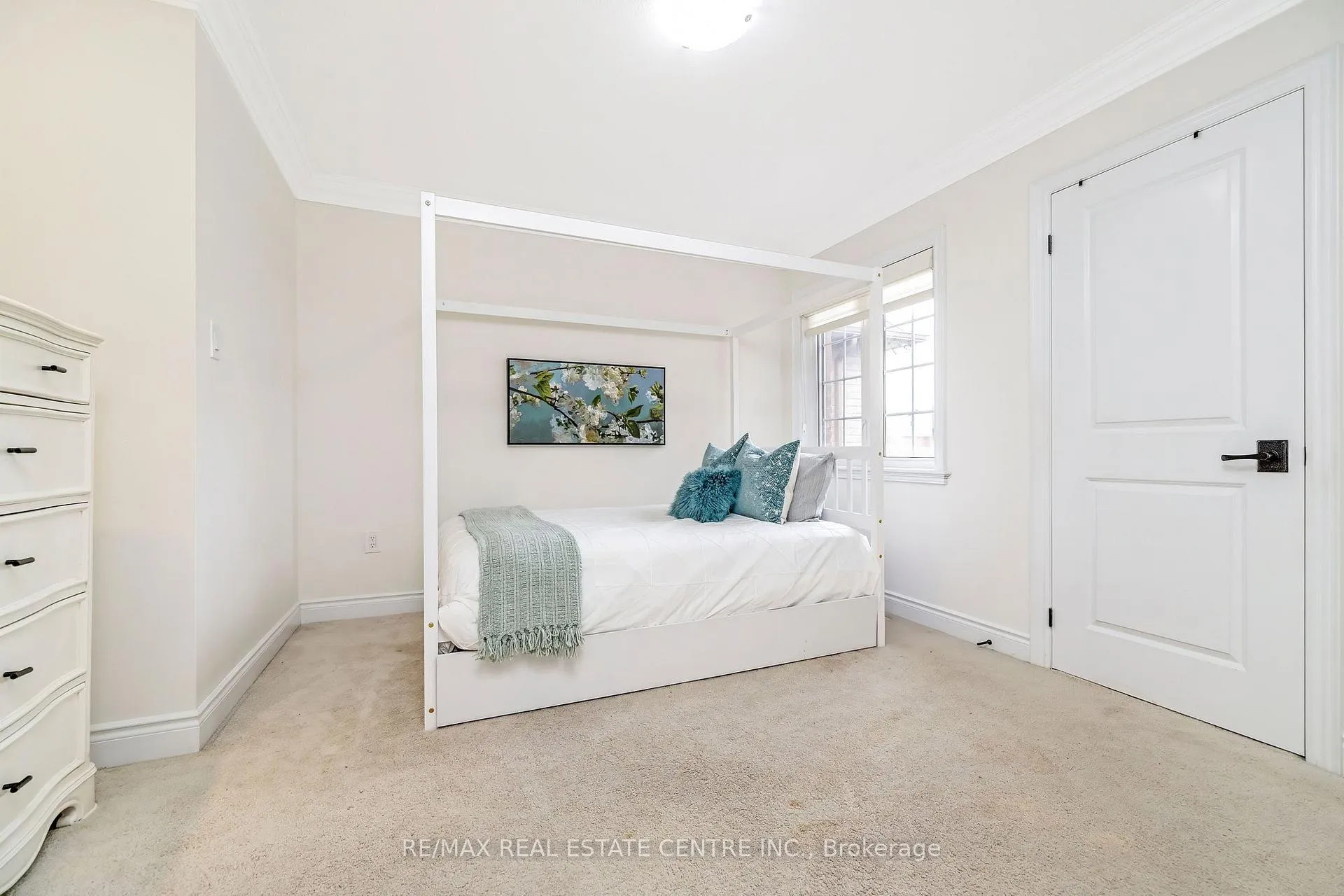 Photo 37 of 1399 Whitney Terrace, Milton, Ford — HOMEH