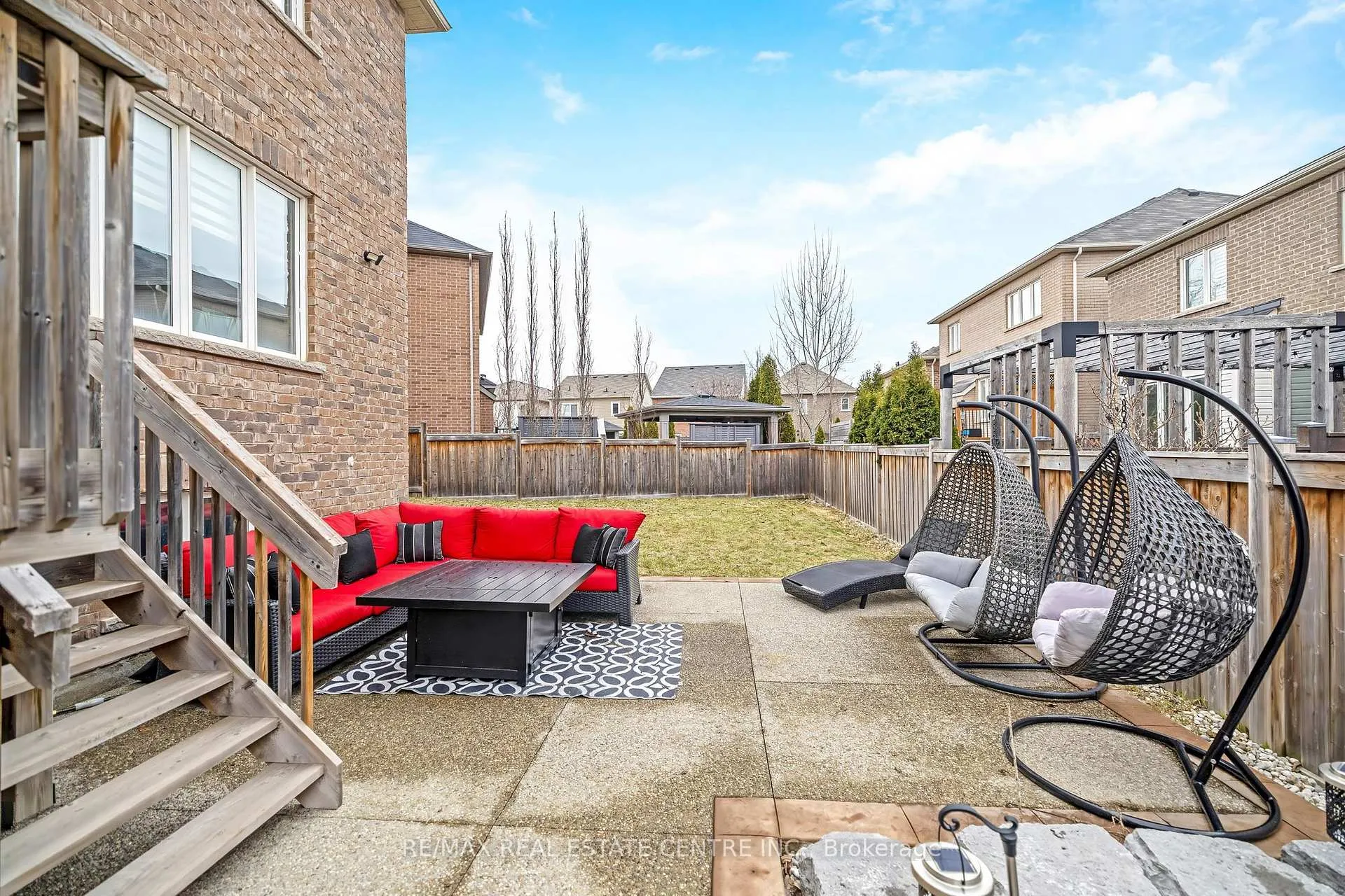 Photo 39 of 1399 Whitney Terrace, Milton, Ford — HOMEH